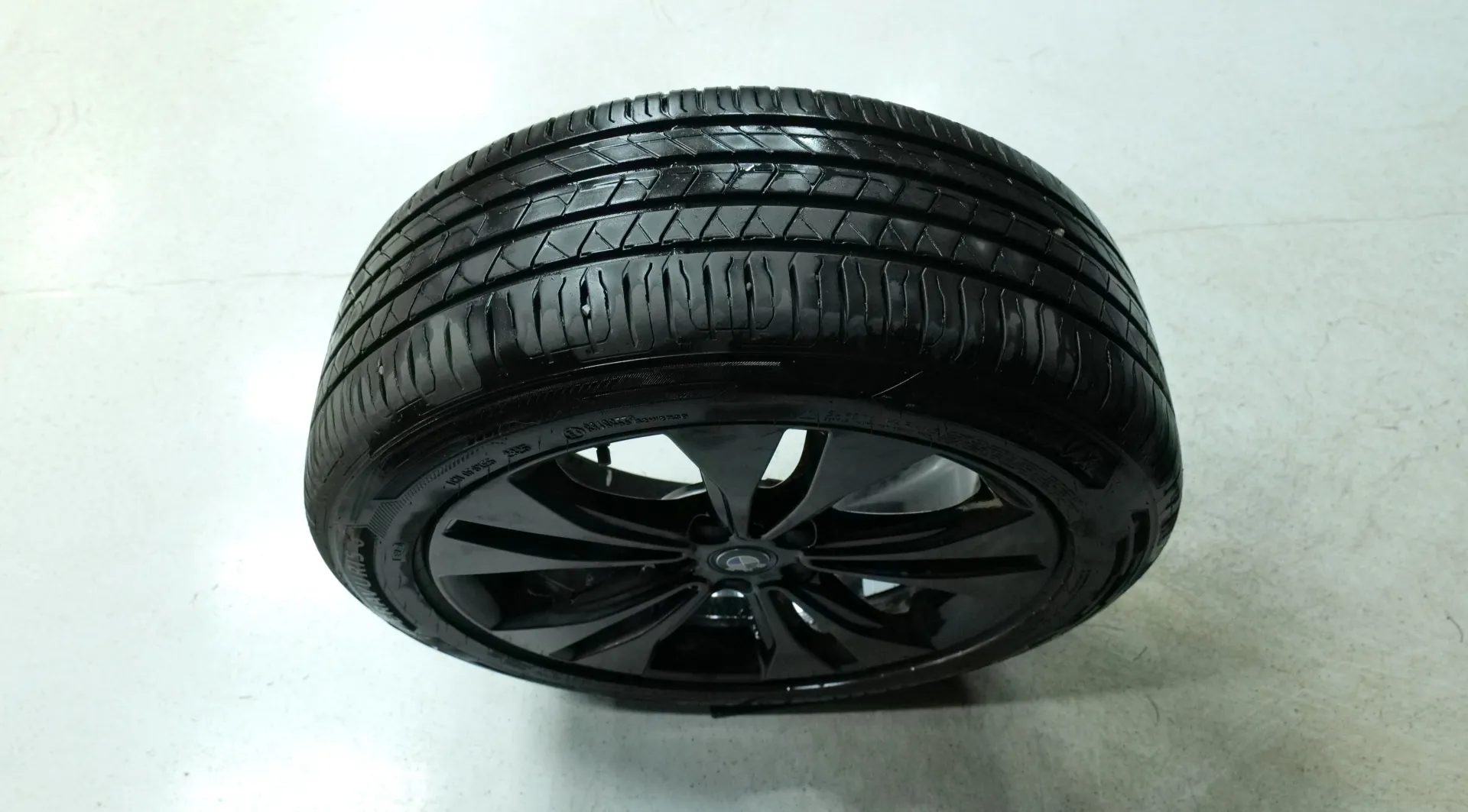 Autokuva 19 - LRH-710