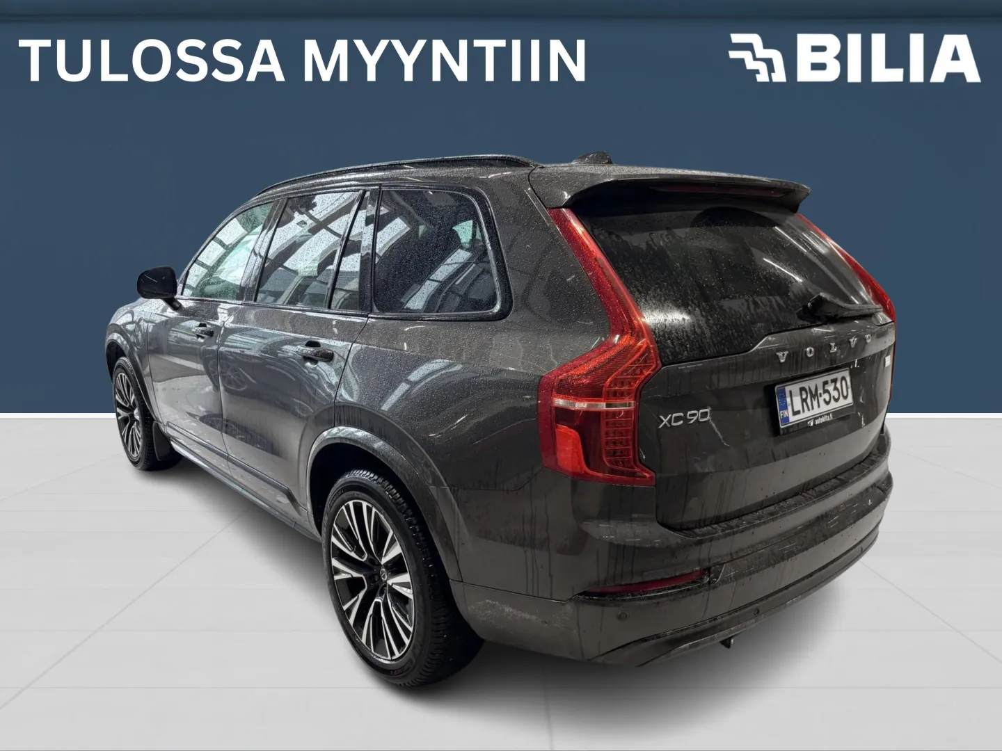 Autokuva 1 - LRM-530