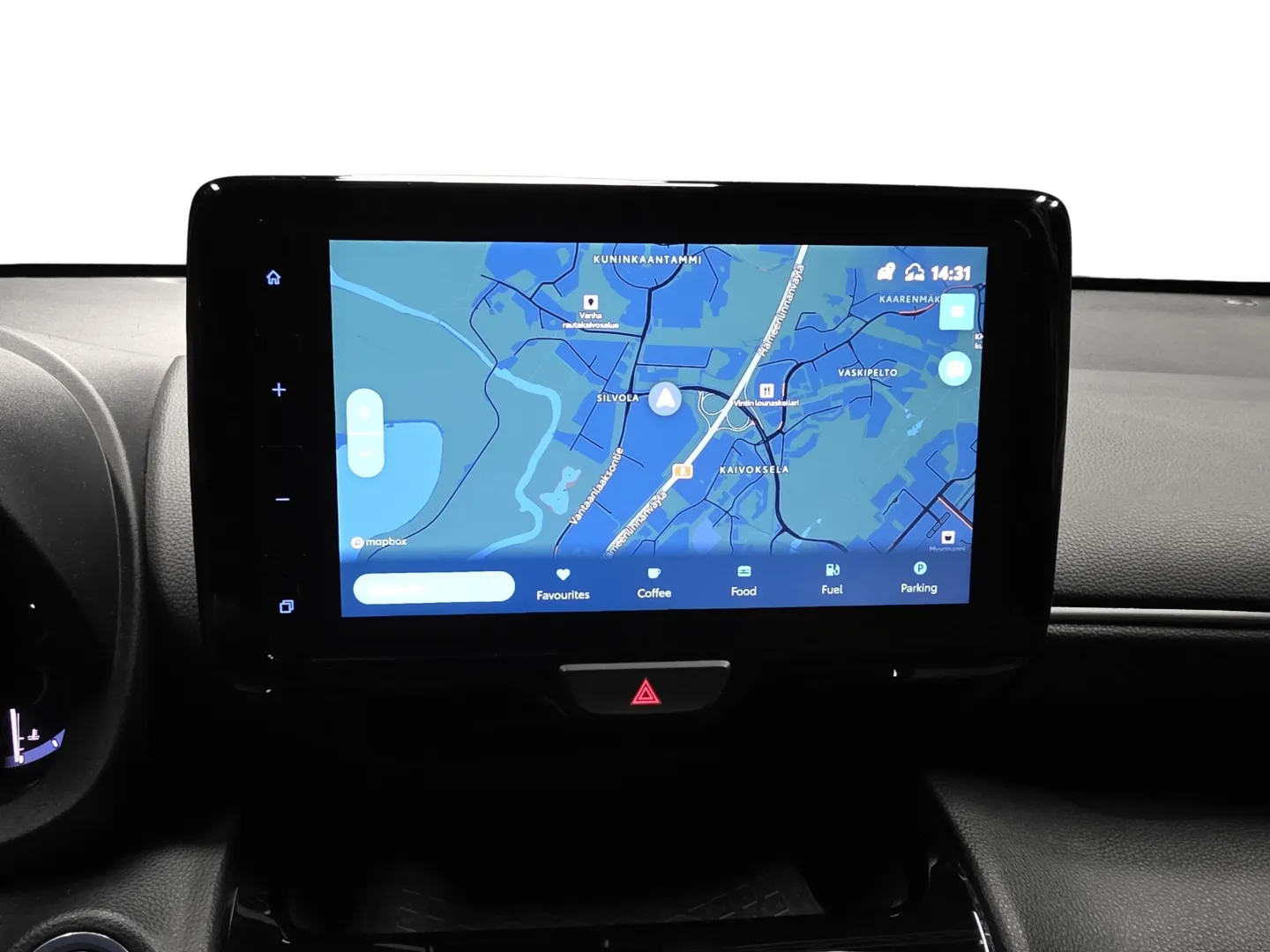 Autokuva 13 - LRM-956