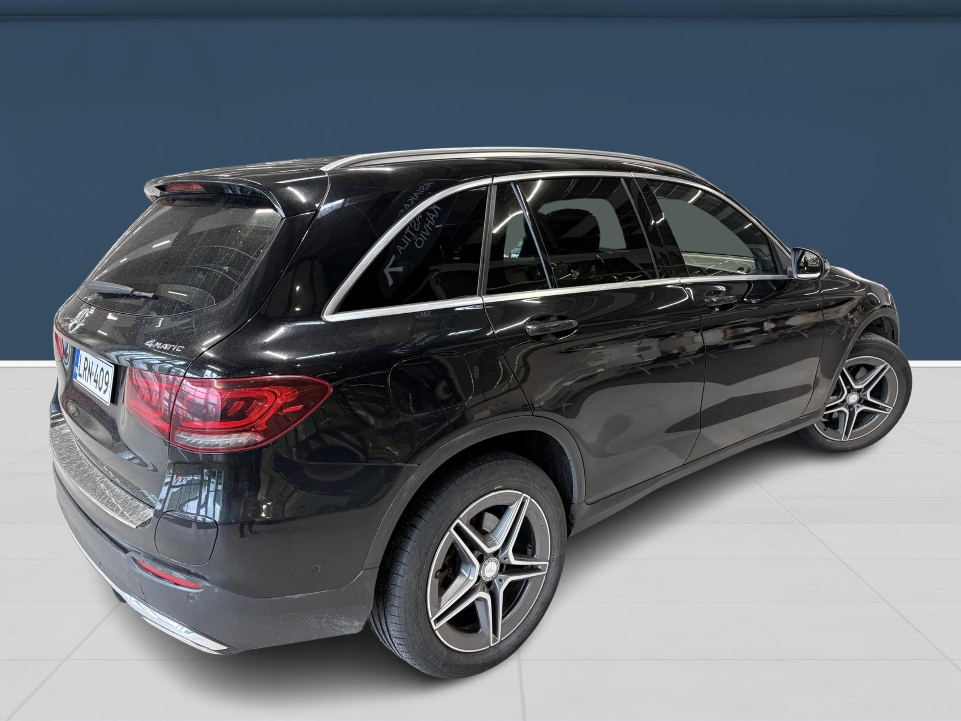 Mercedes-Benz GLC 2022, photo 2/6