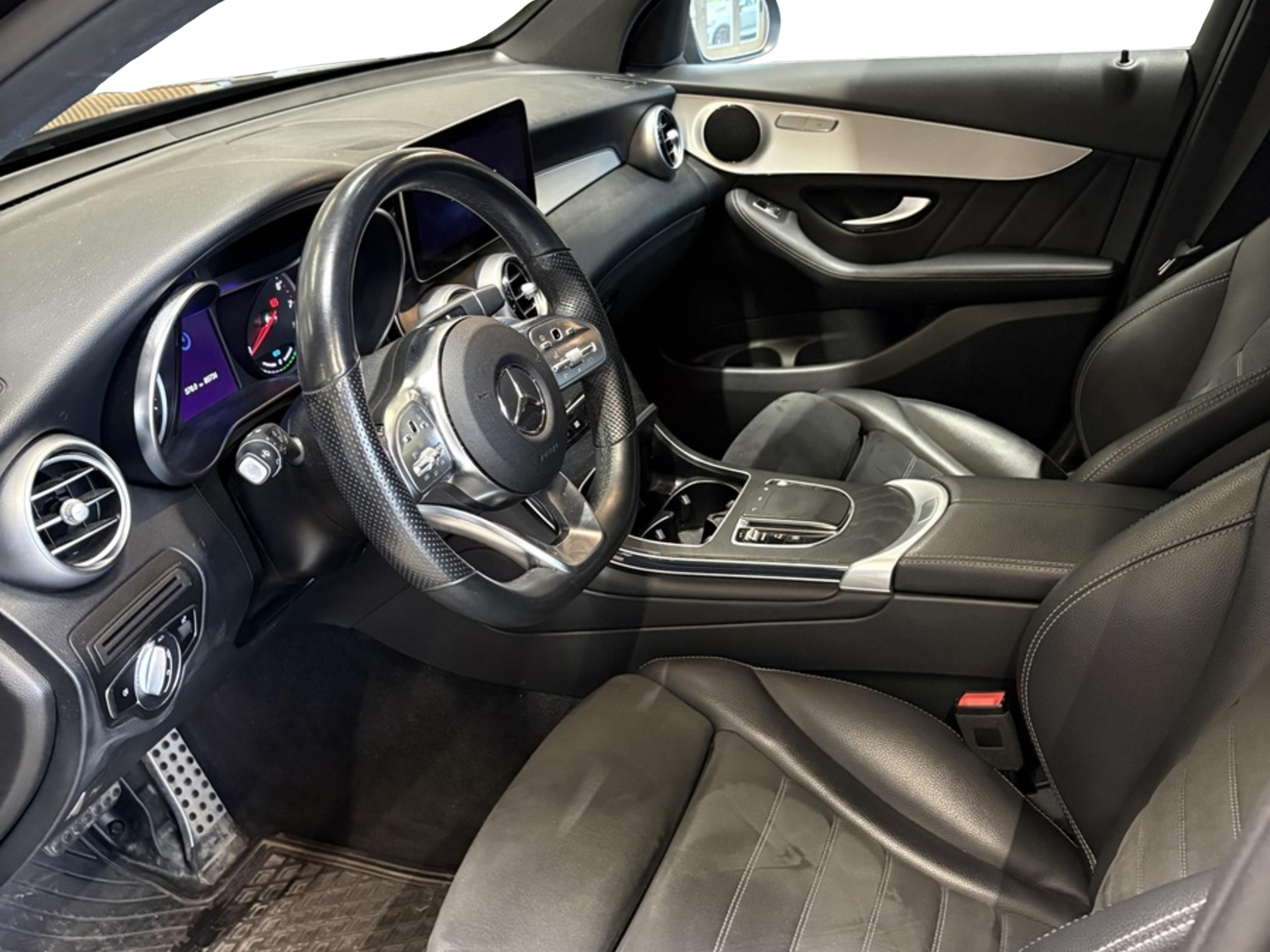 Mercedes-Benz GLC 2022, photo 4/6