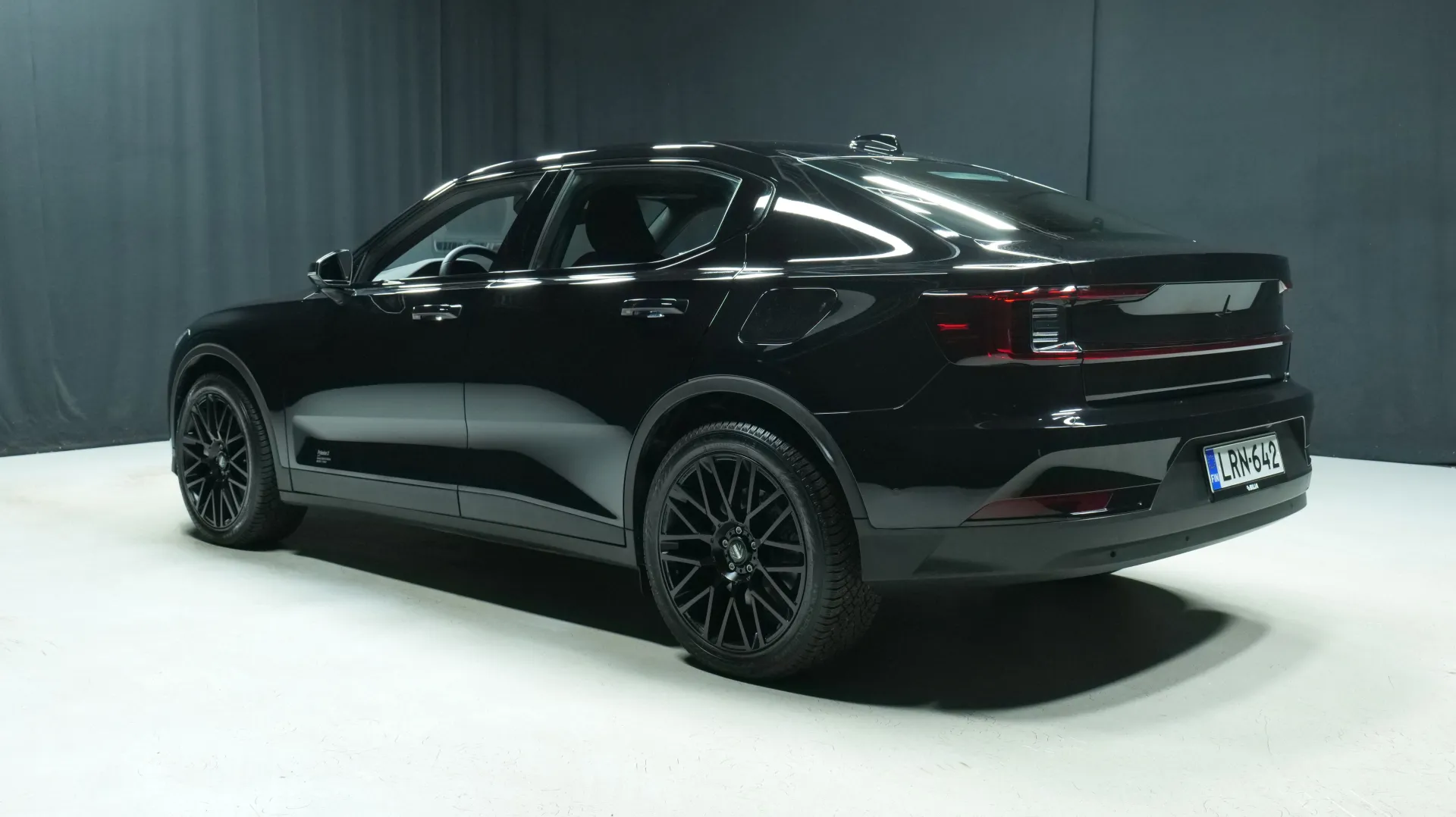 Autokuva 2 - LRN-642