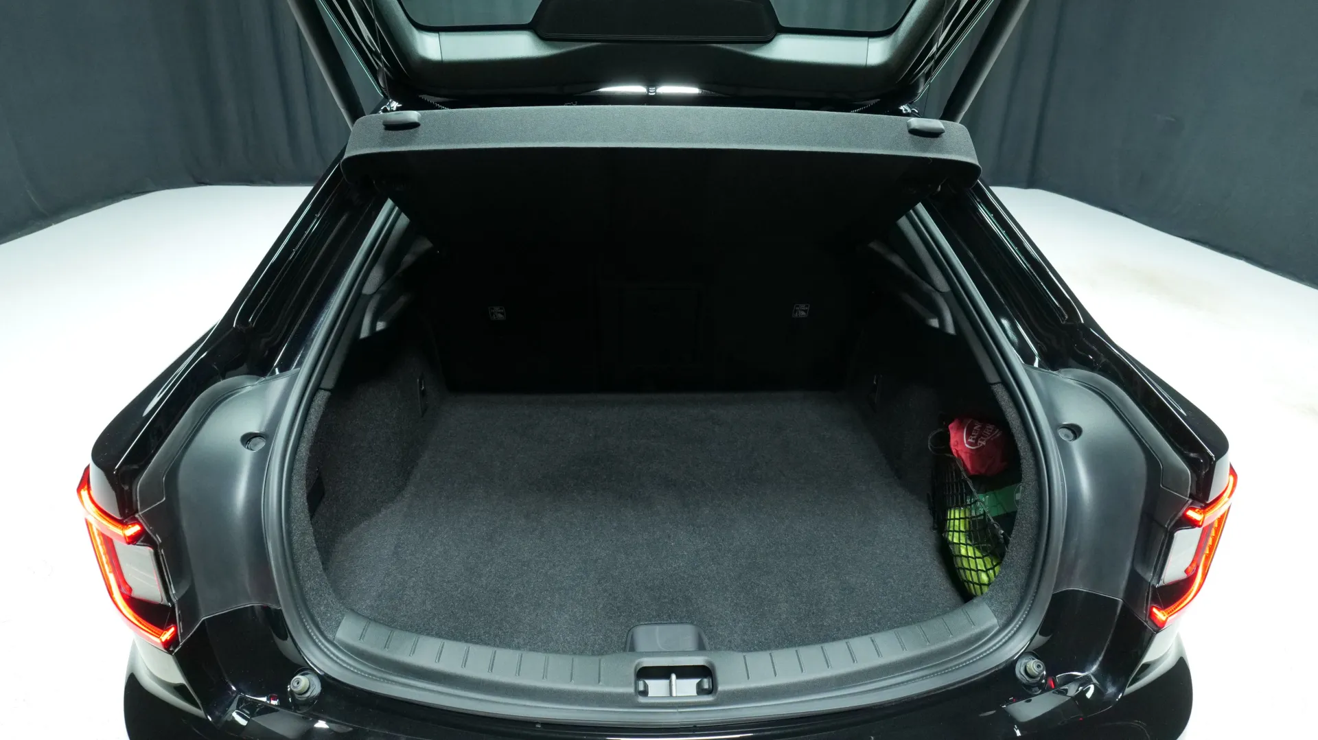 Autokuva 17 - LRN-642