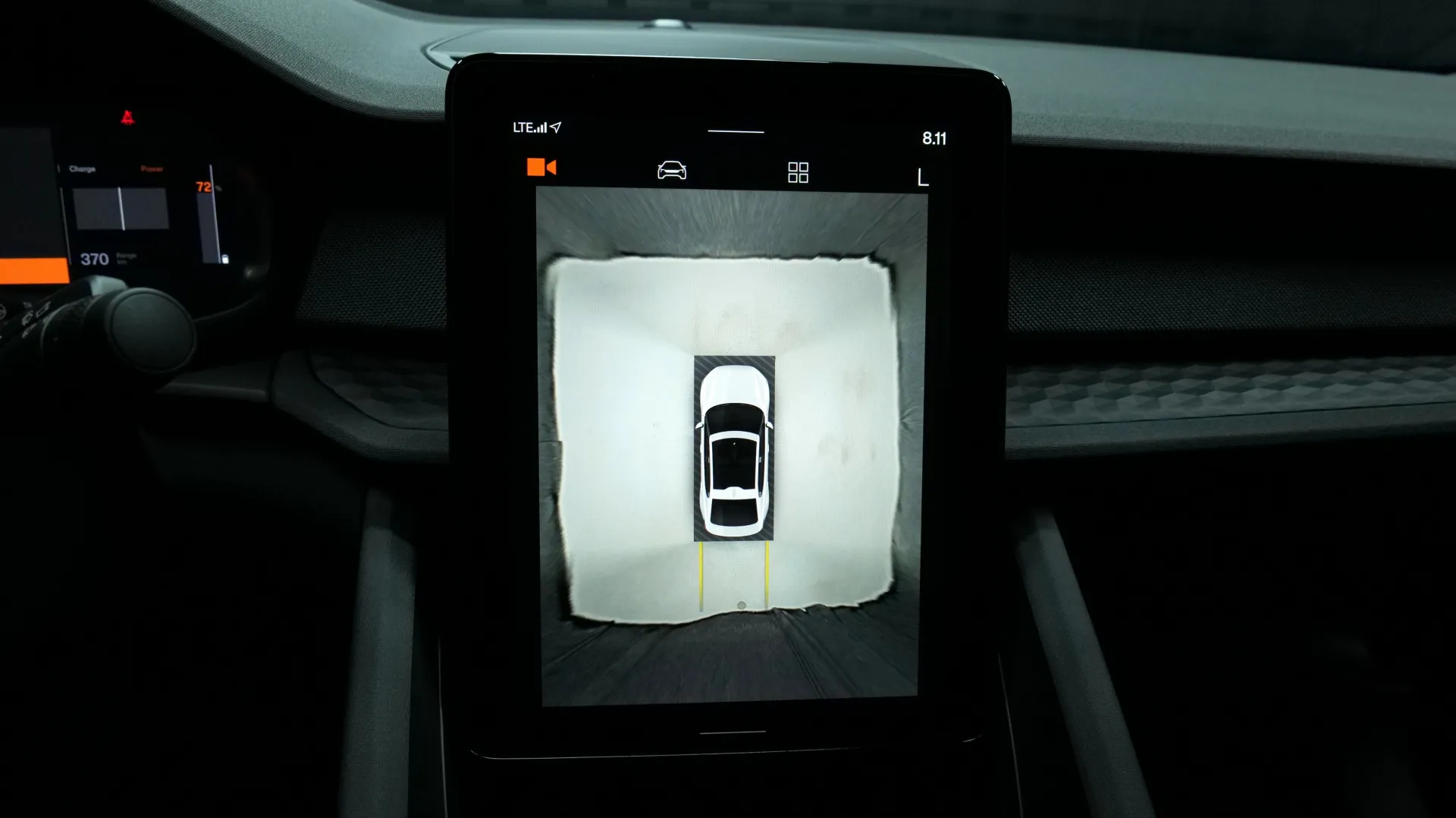 Autokuva 9 - LRN-642