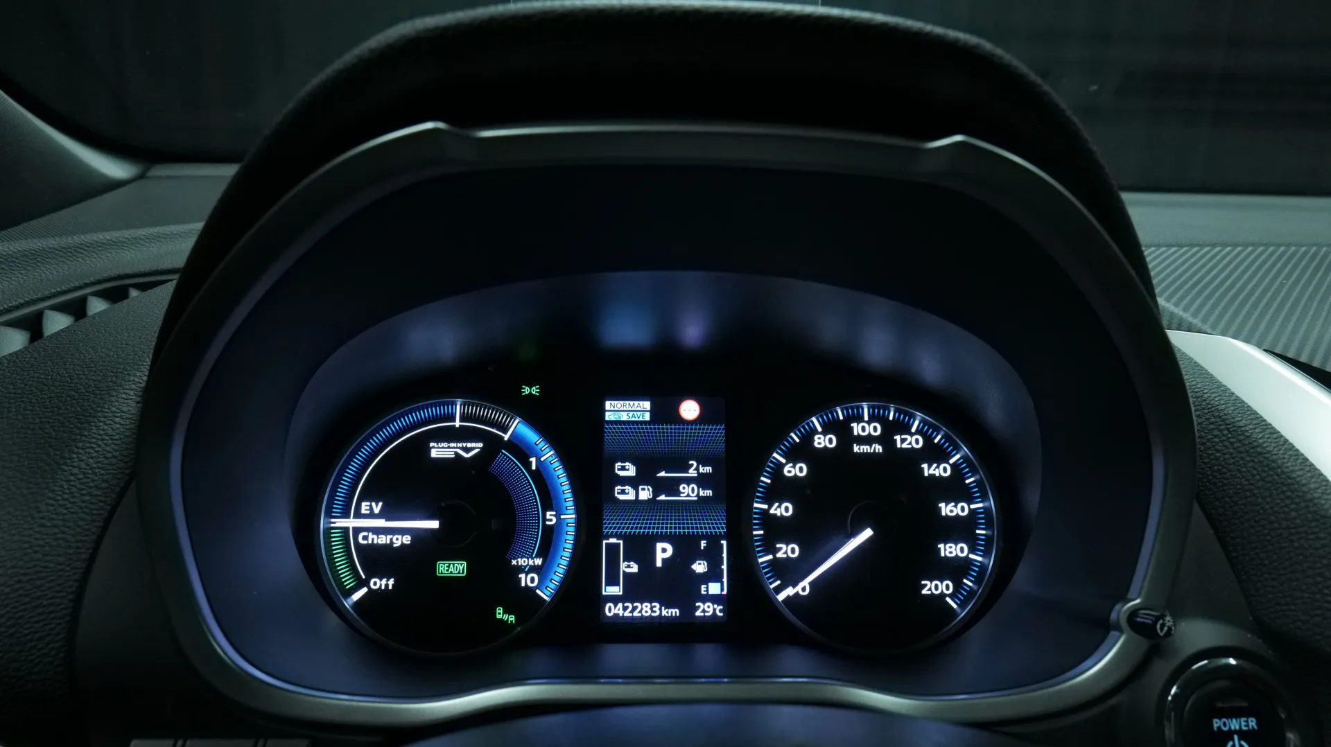 Autokuva 6 - LRP-252