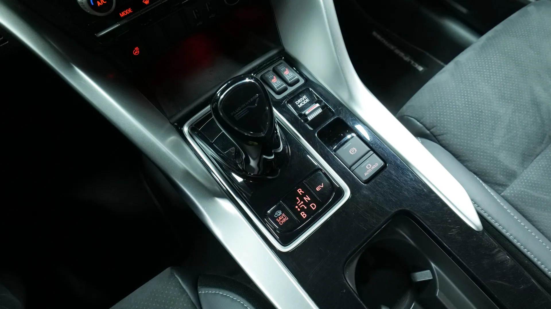 Autokuva 10 - LRP-252