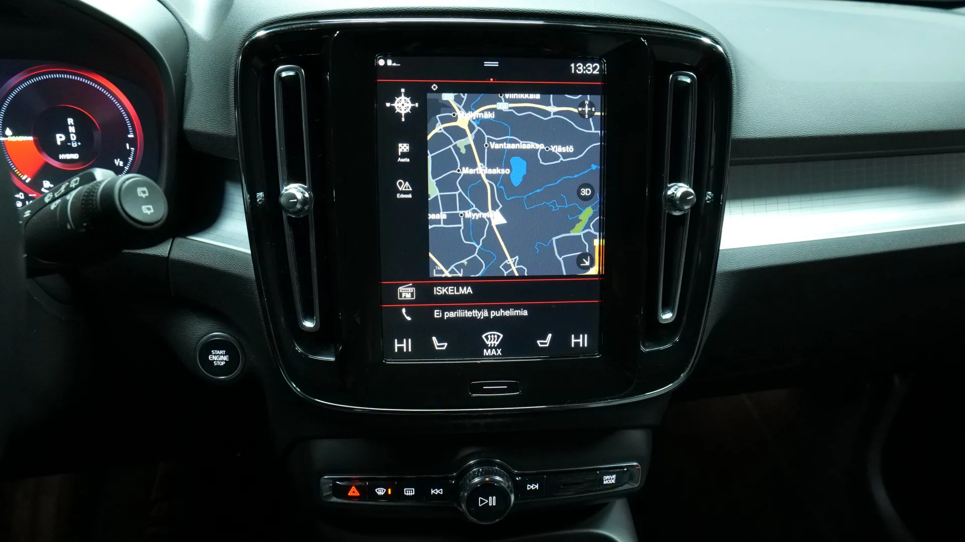 Autokuva 13 - LRP-749