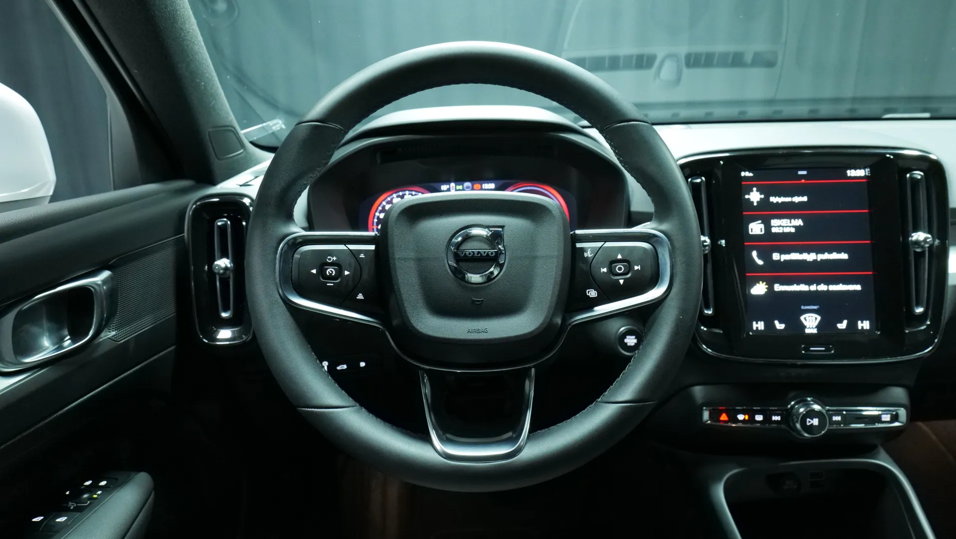 Autokuva 19 - LRP-749