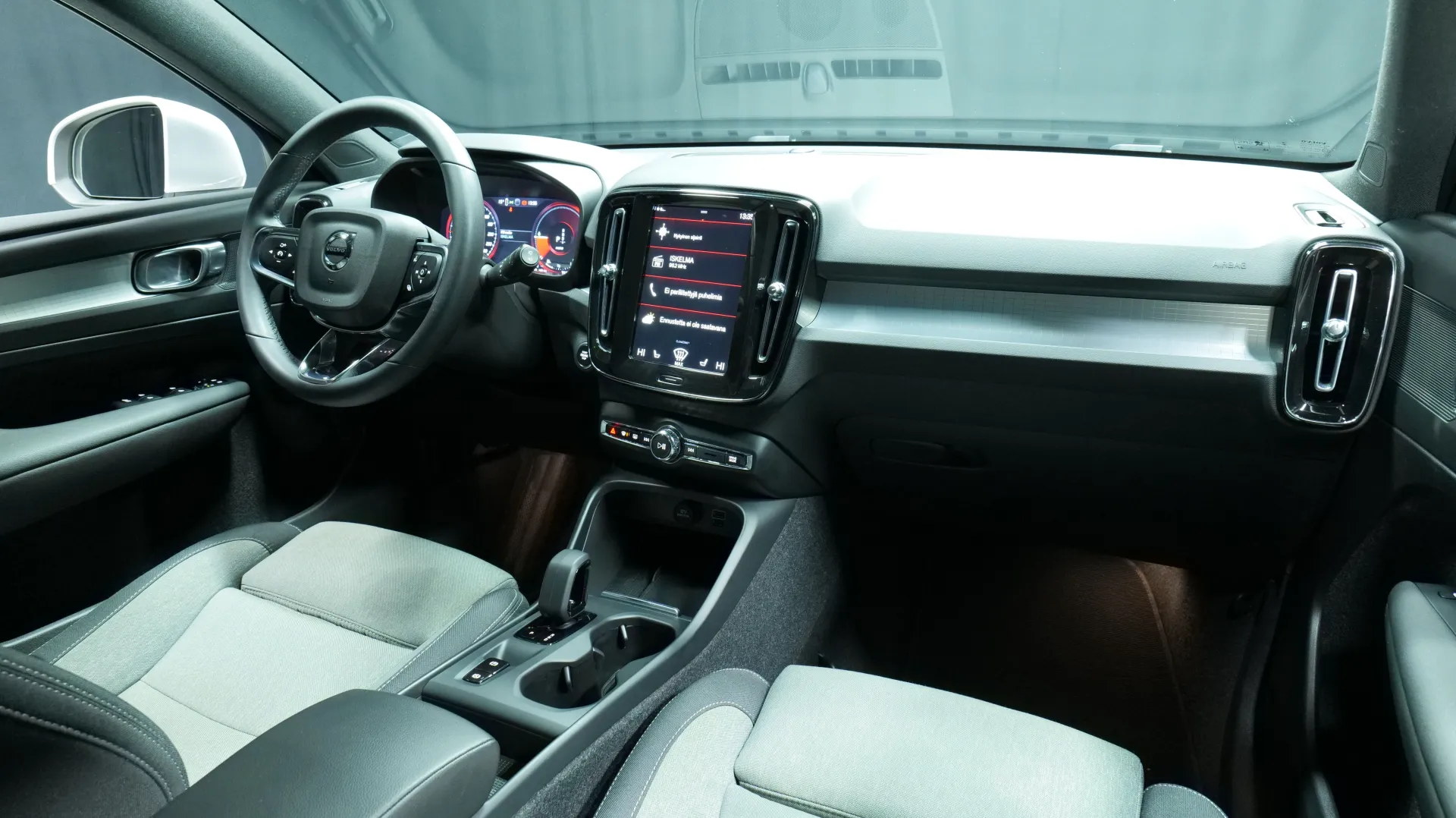 Autokuva 22 - LRP-749