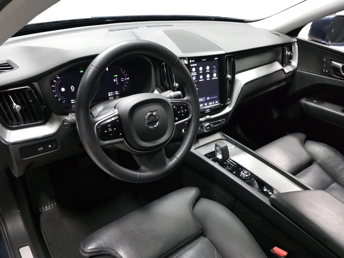 Autokuva 8 - LRP-808