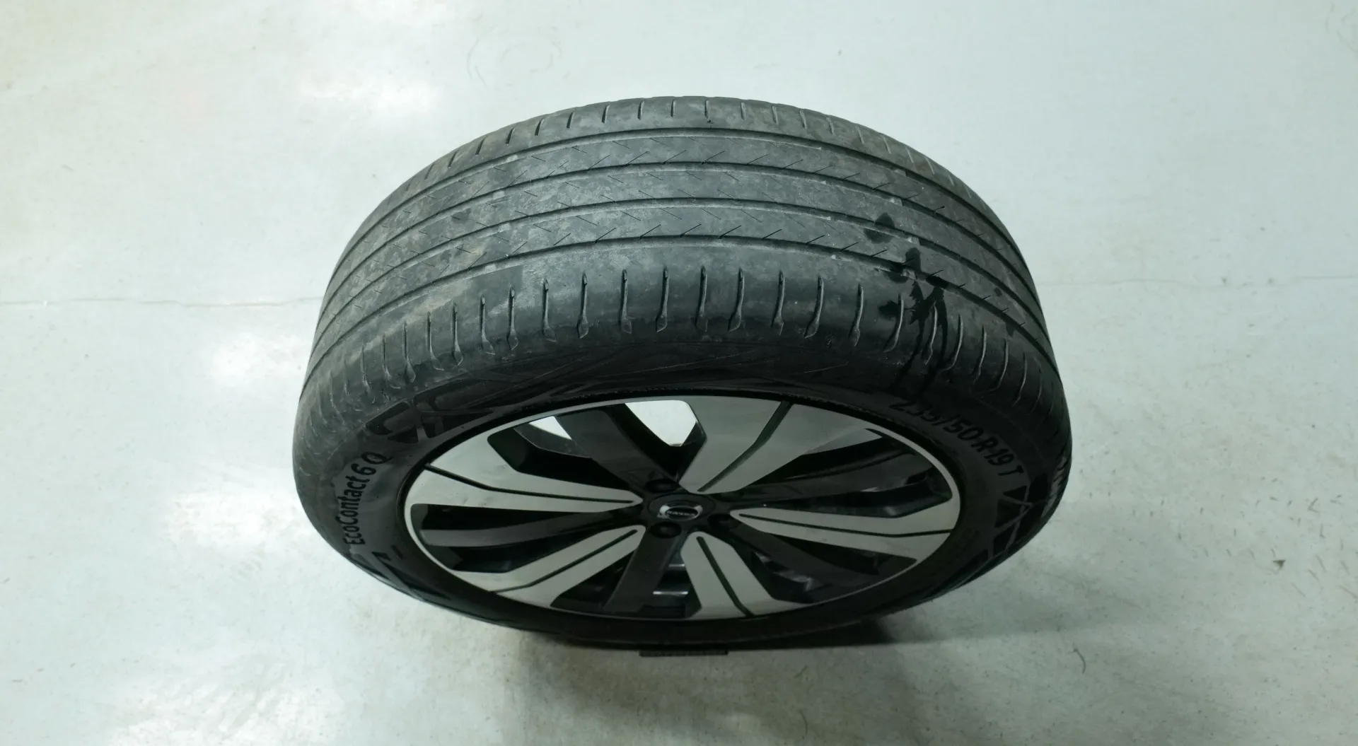 Autokuva 19 - LRR-578