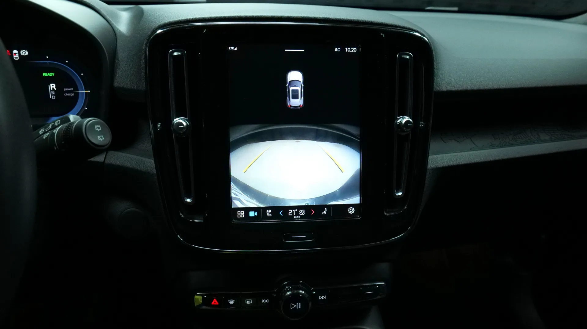 Autokuva 7 - LRR-578