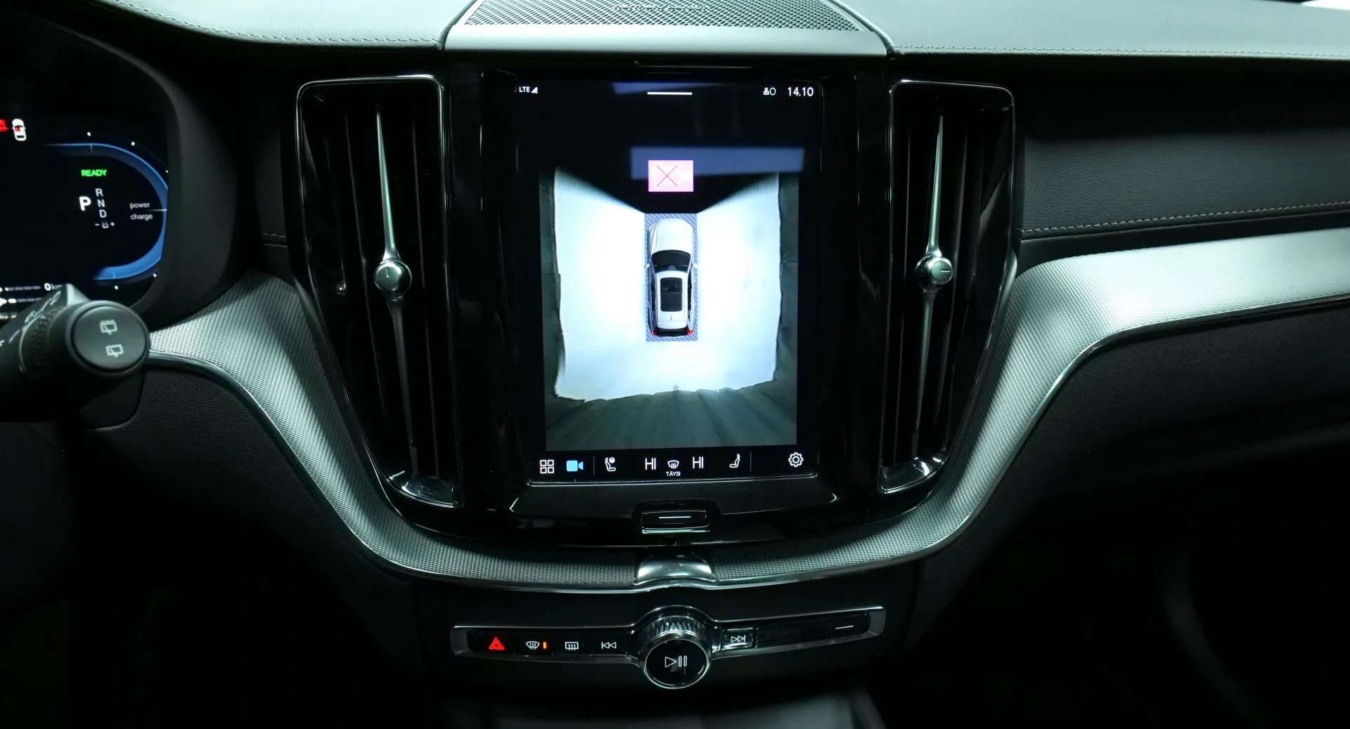 Autokuva 7 - LRR-747