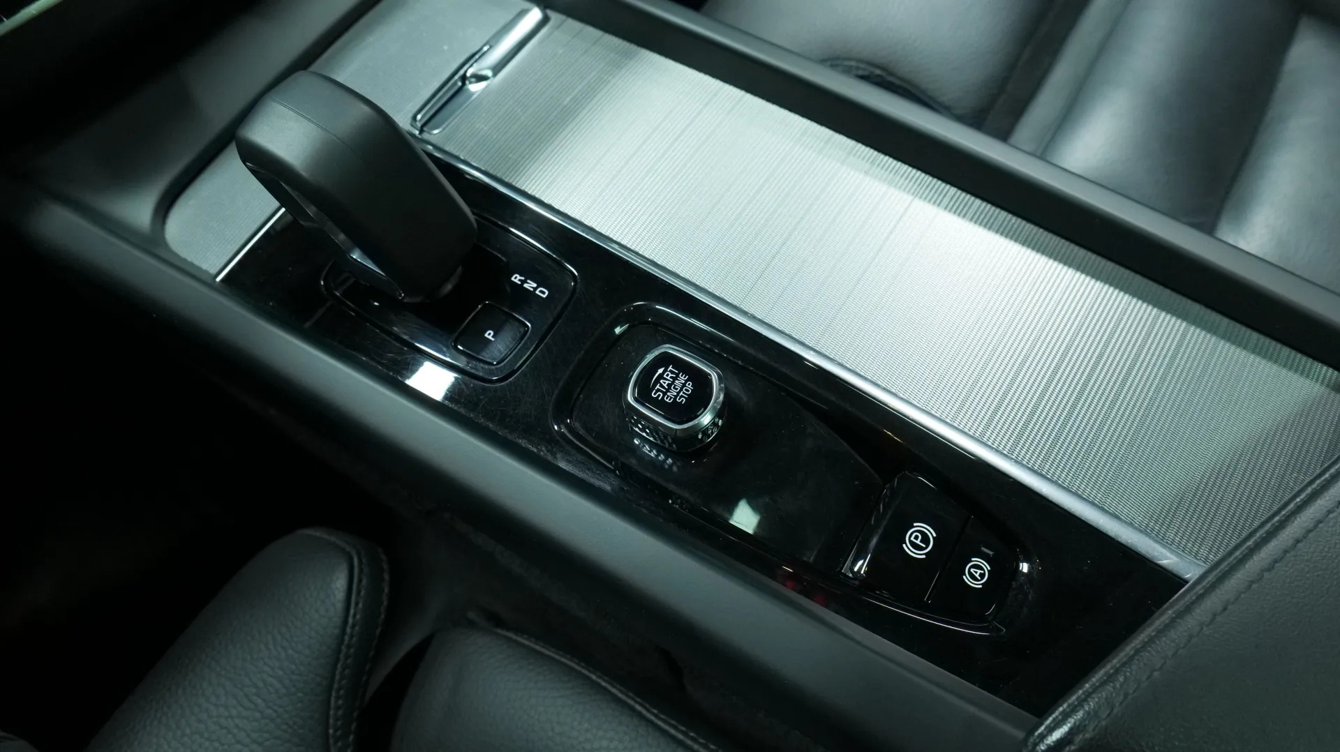 Autokuva 9 - LRR-747