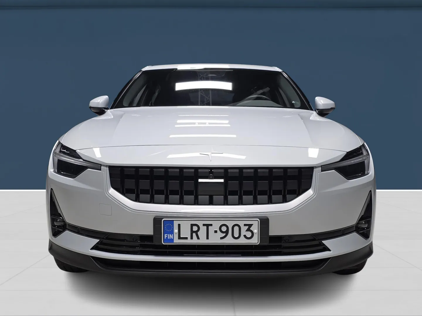 Autokuva 2 - LRT-903