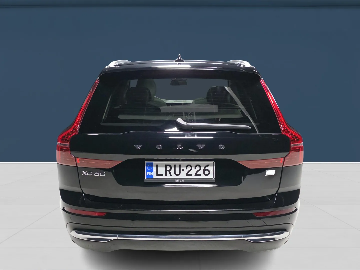 Autokuva 5 - LRU-226