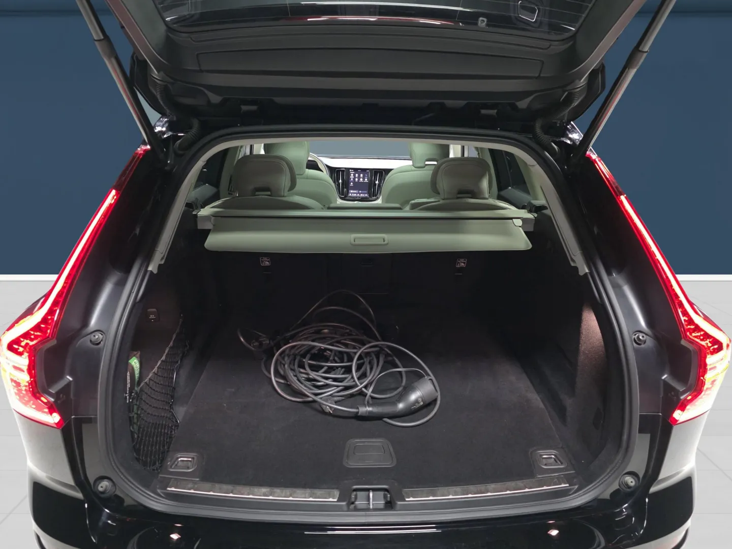 Autokuva 11 - LRU-226