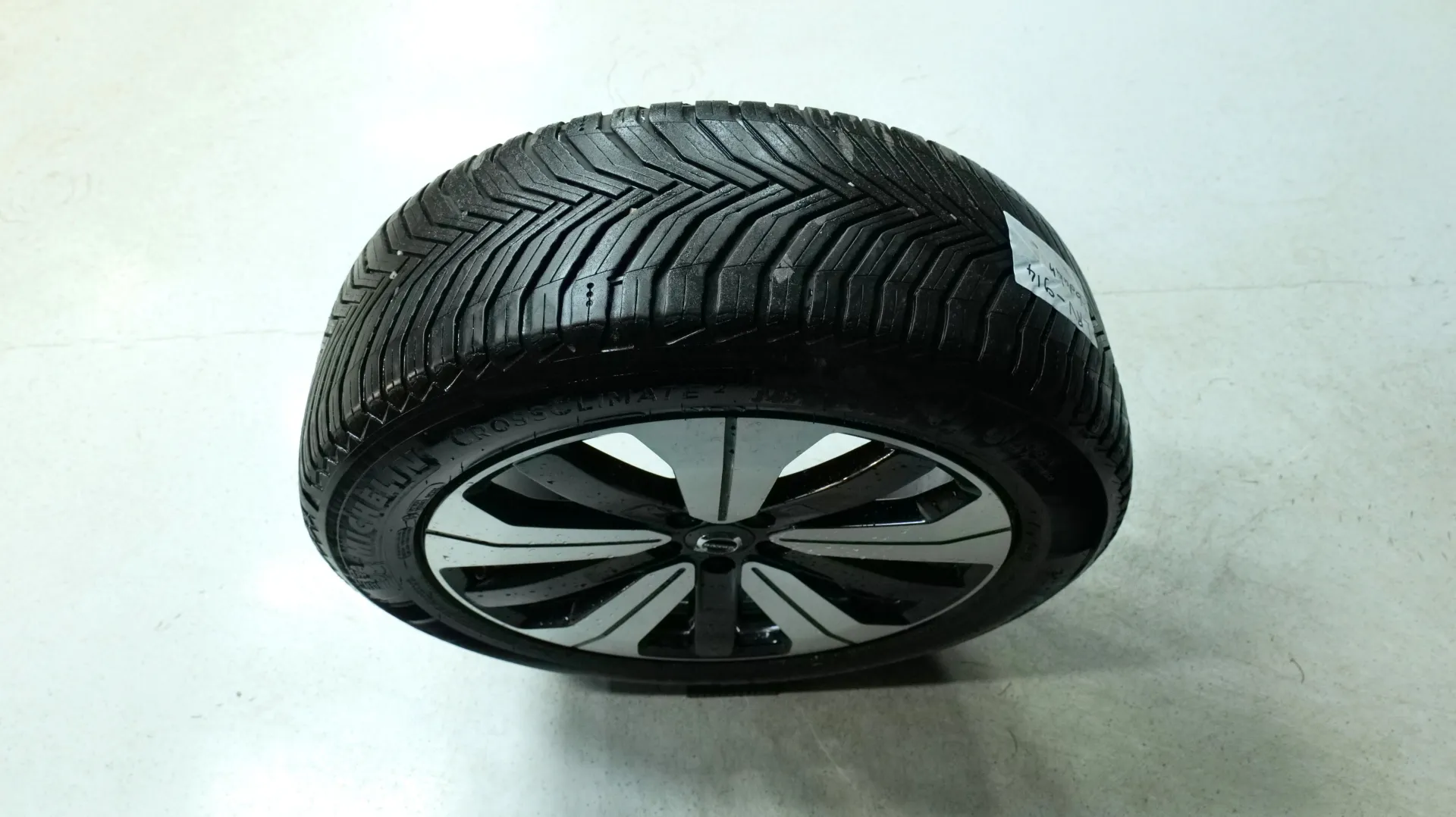 Autokuva 20 - LRV-914