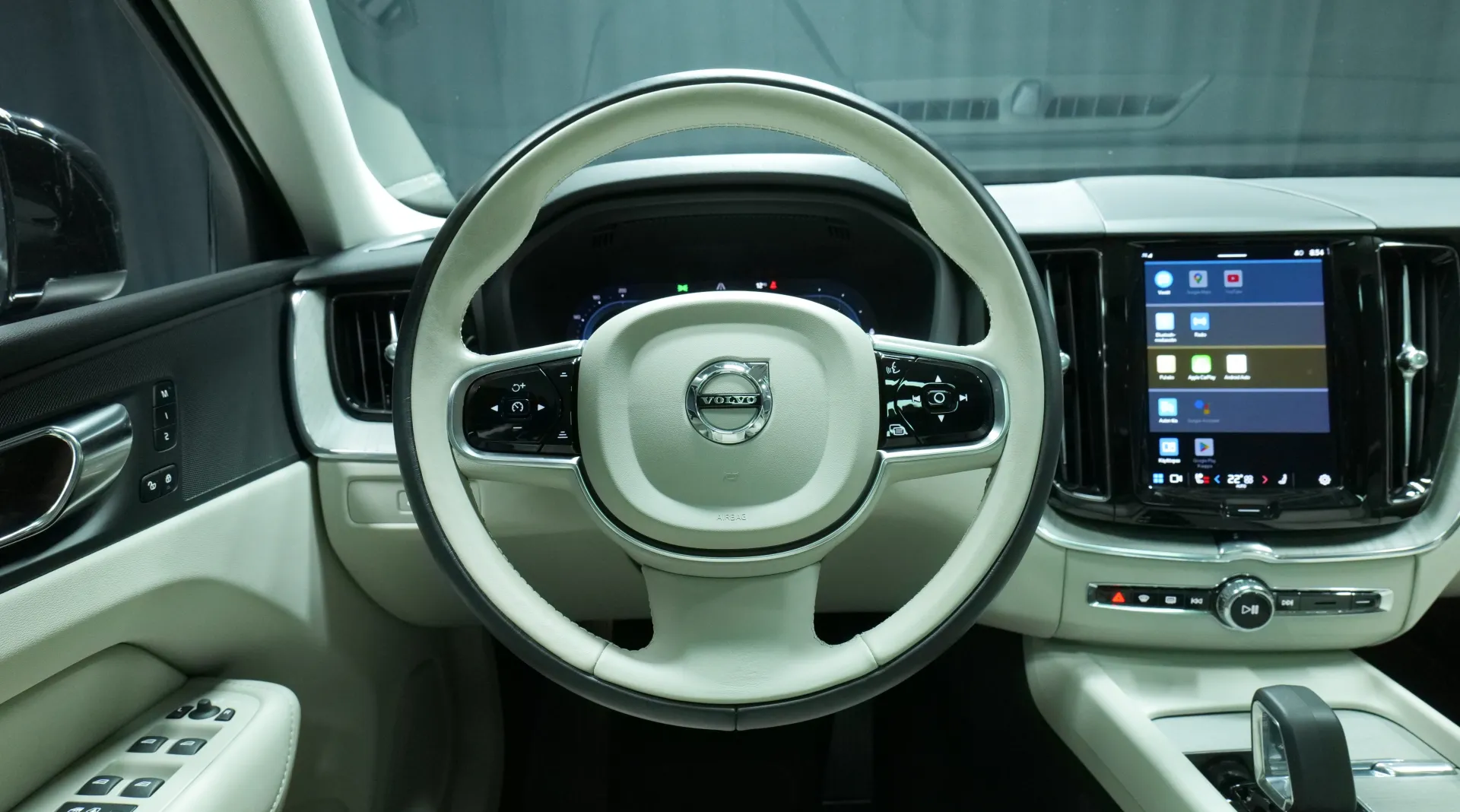 Autokuva 14 - LRV-914