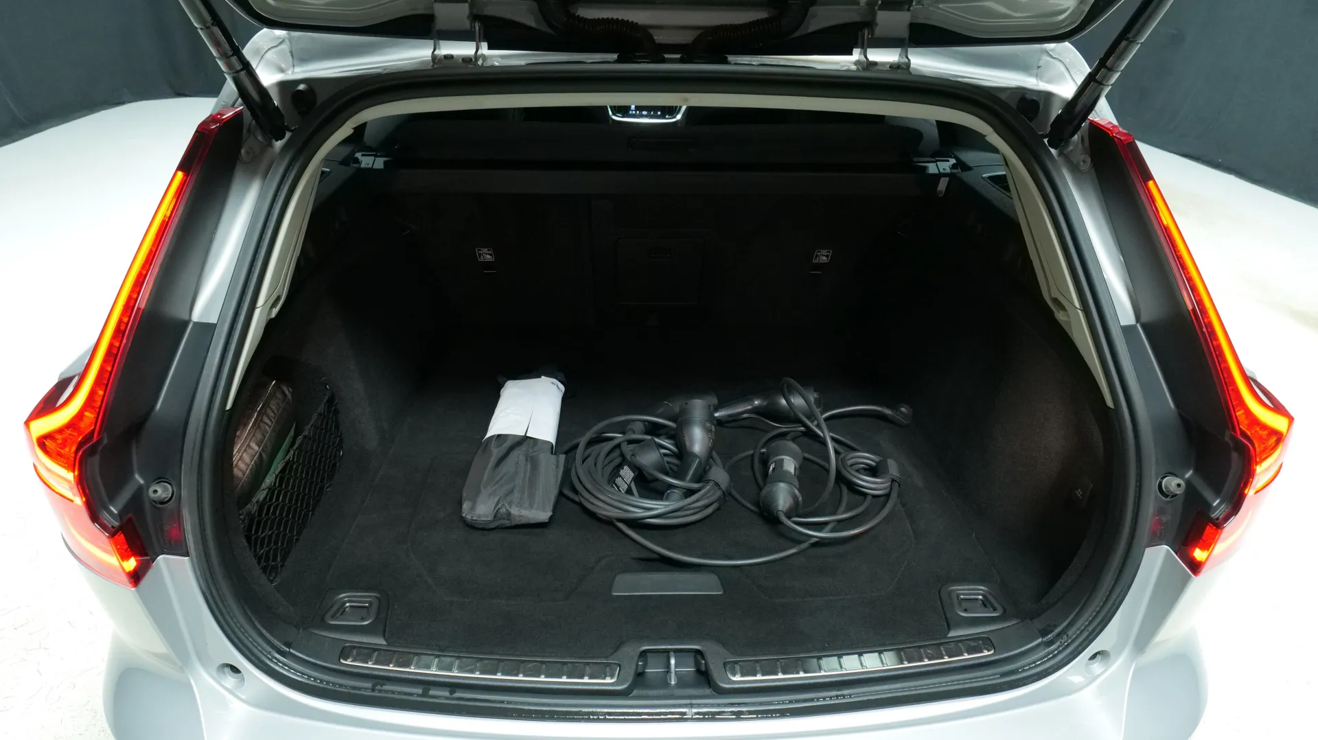 Autokuva 17 - LRX-696