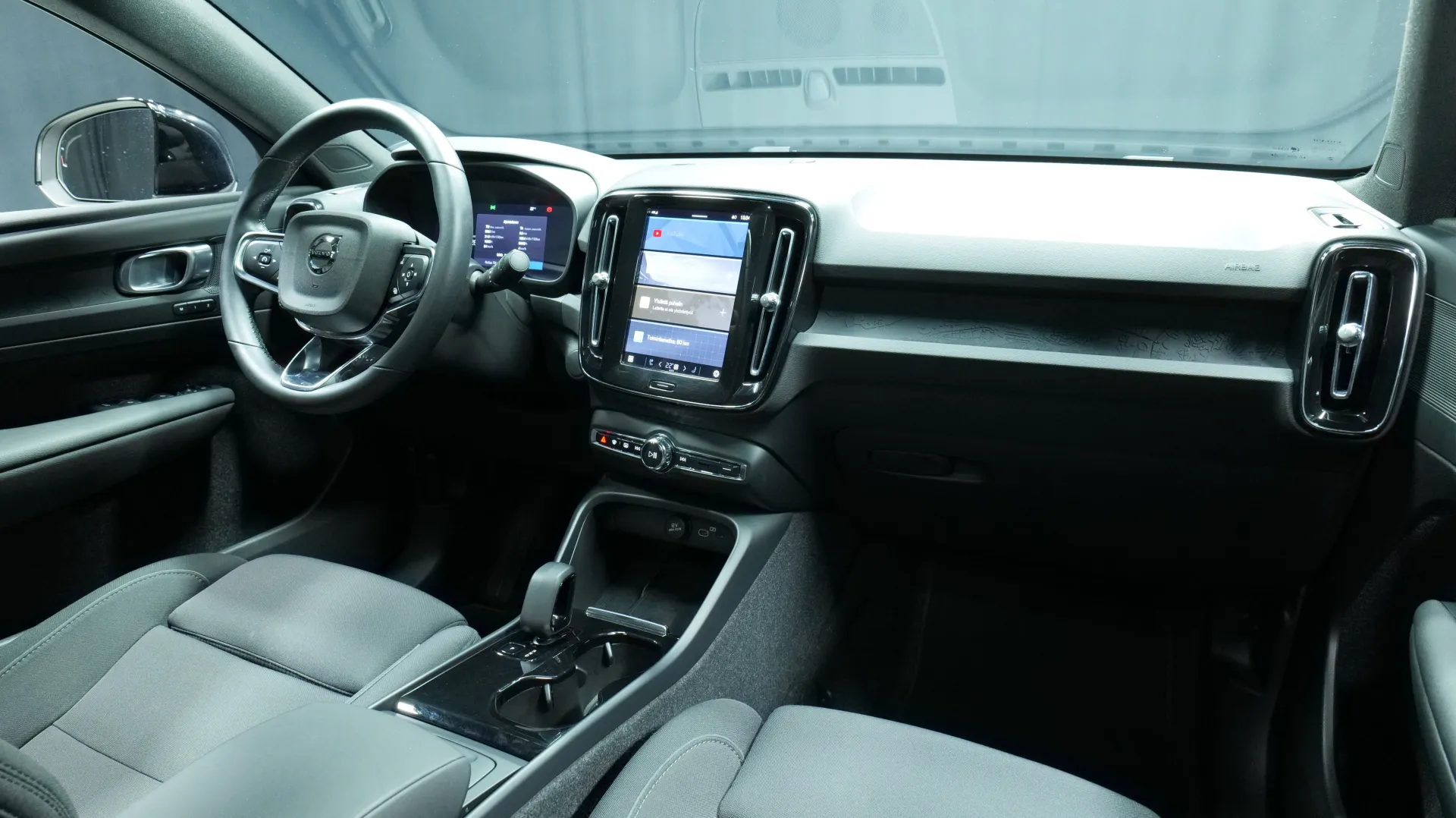 Autokuva 18 - LSC-765