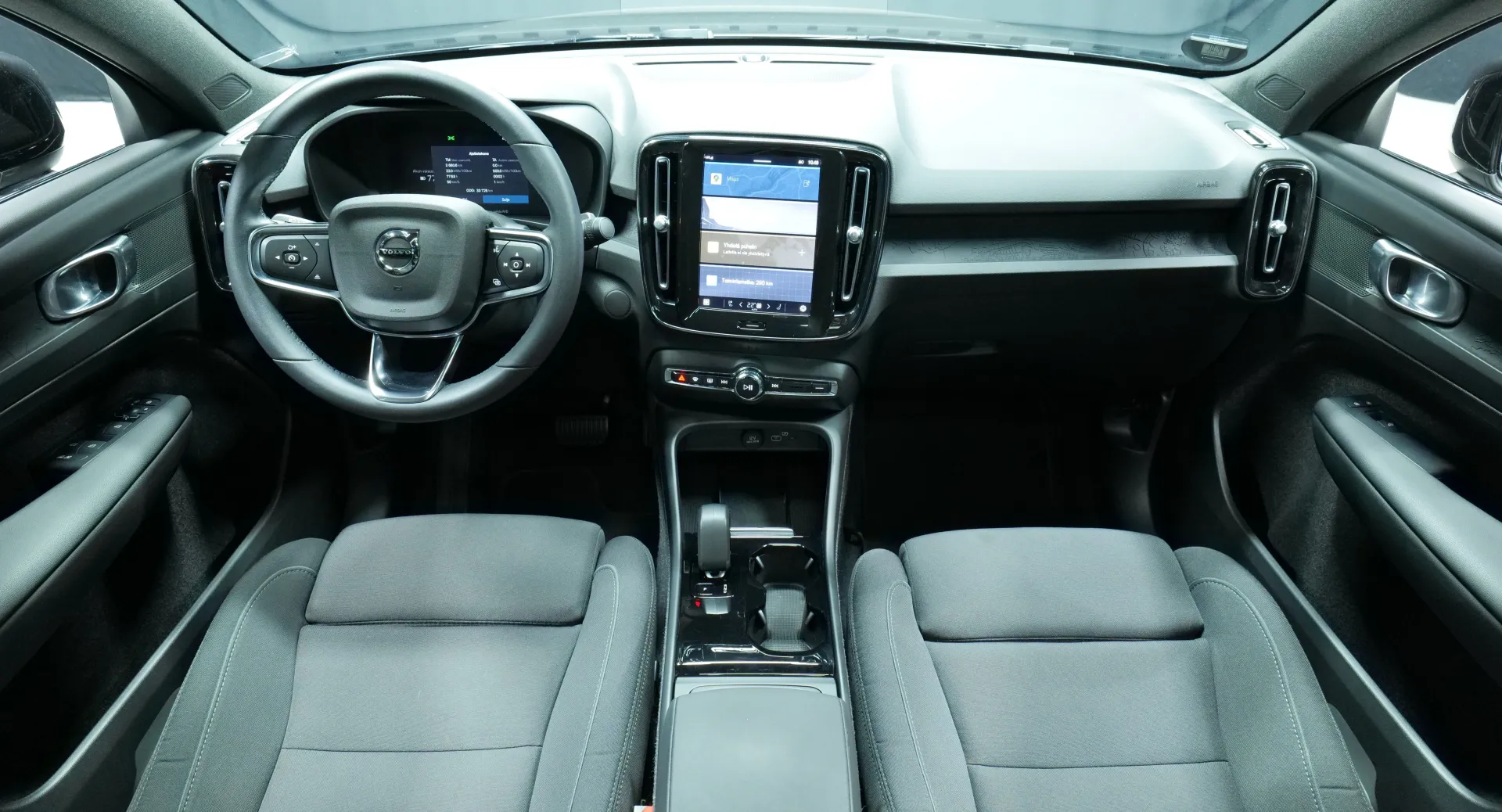 Autokuva 13 - LSH-690