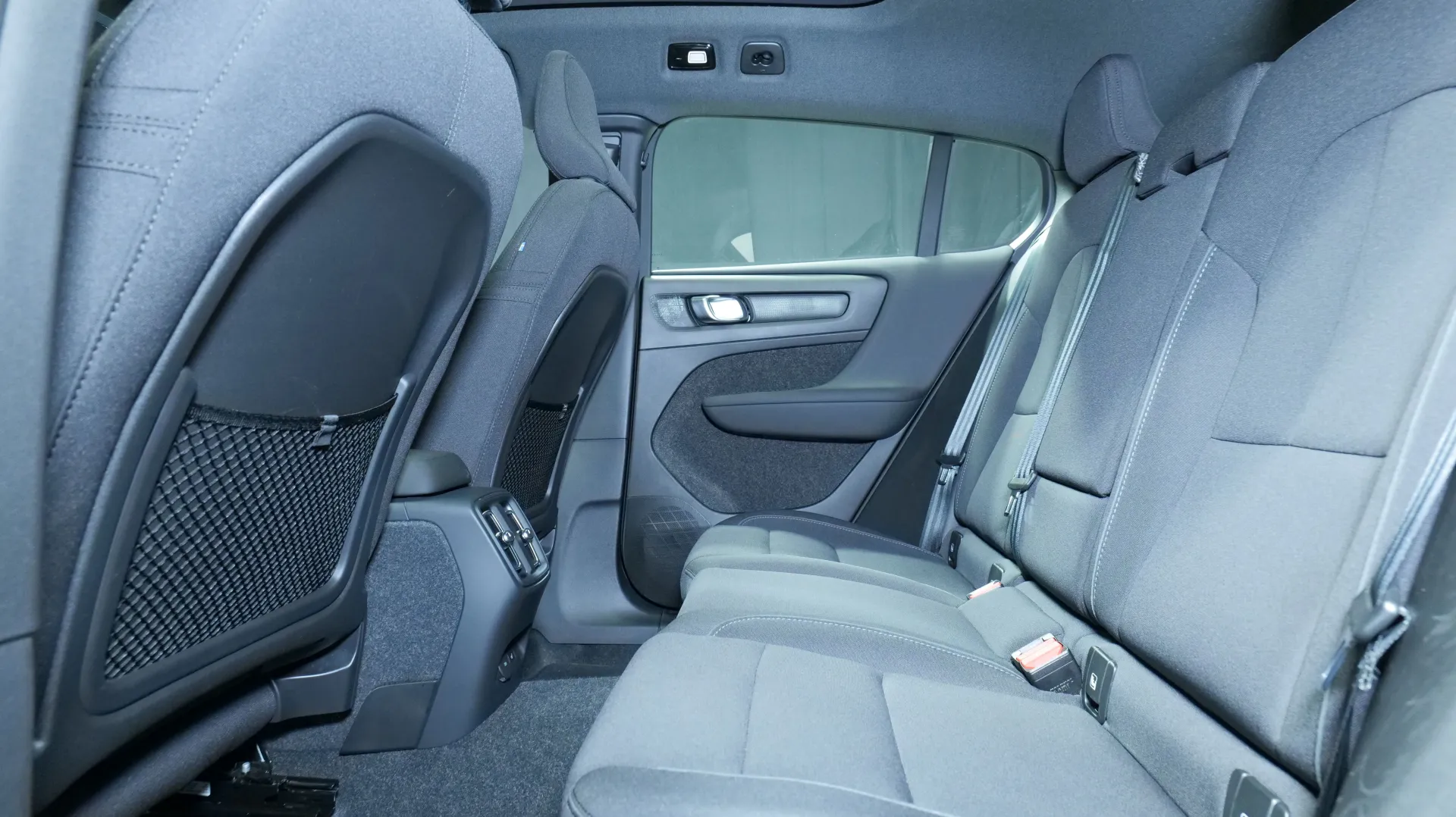 Autokuva 15 - LSH-690