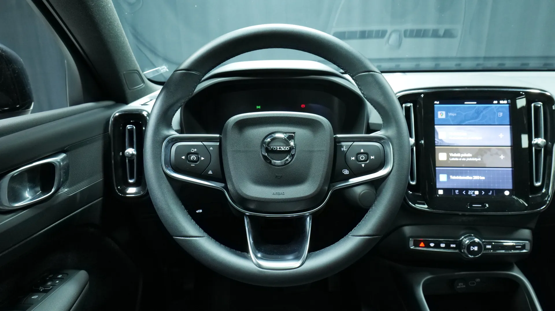 Autokuva 14 - LSH-690