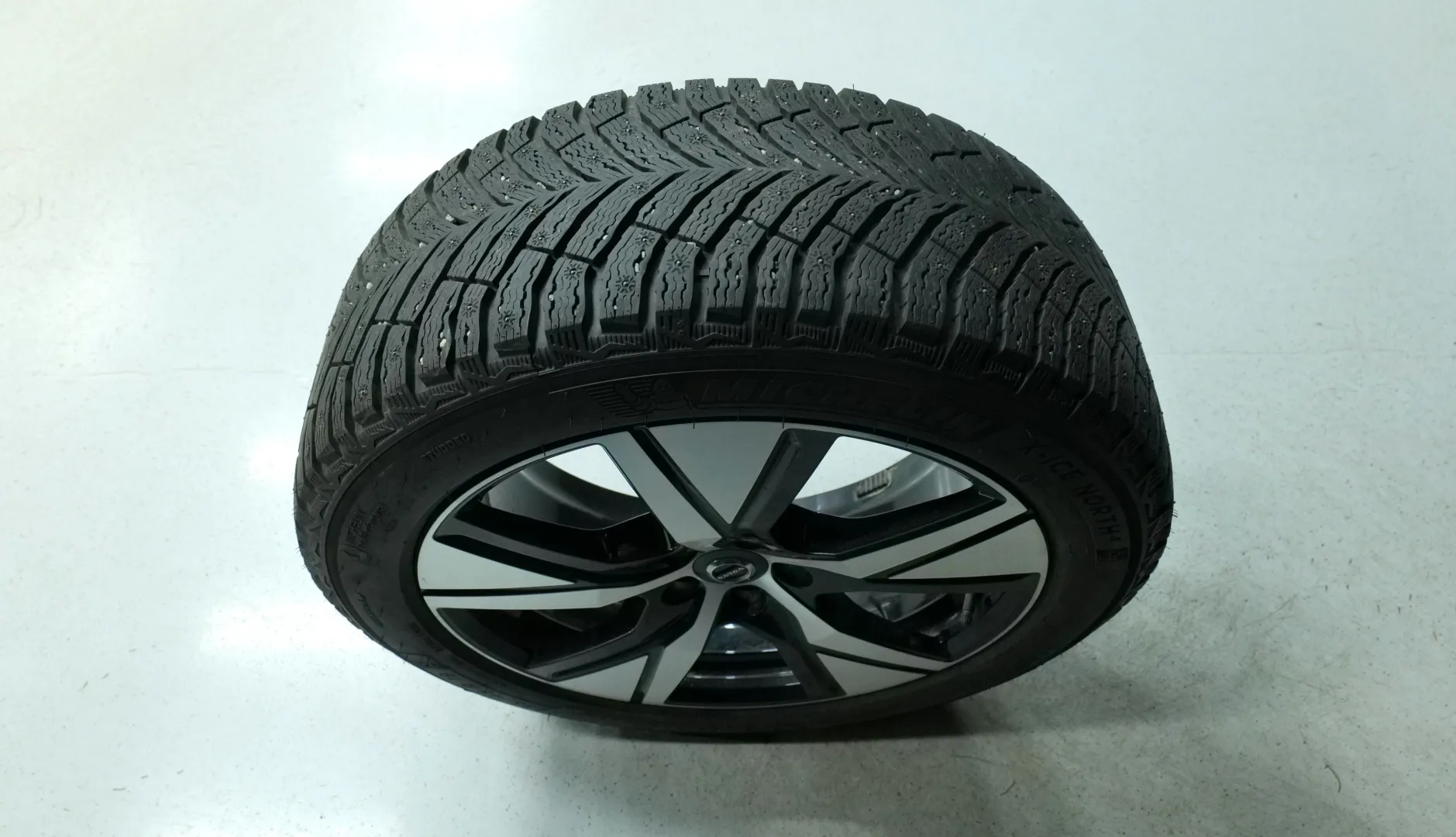 Autokuva 20 - LSH-690