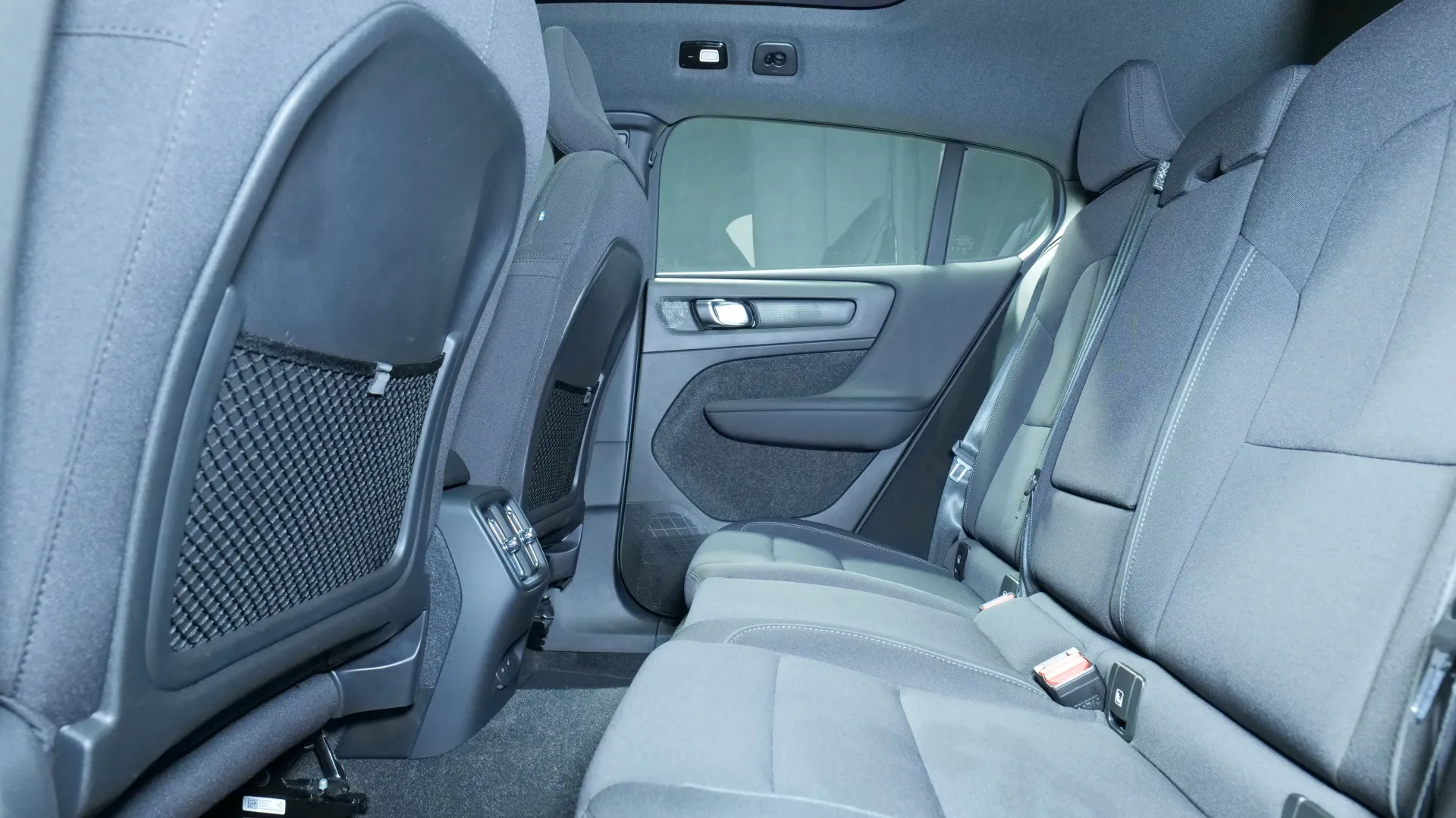 Autokuva 15 - LSK-586