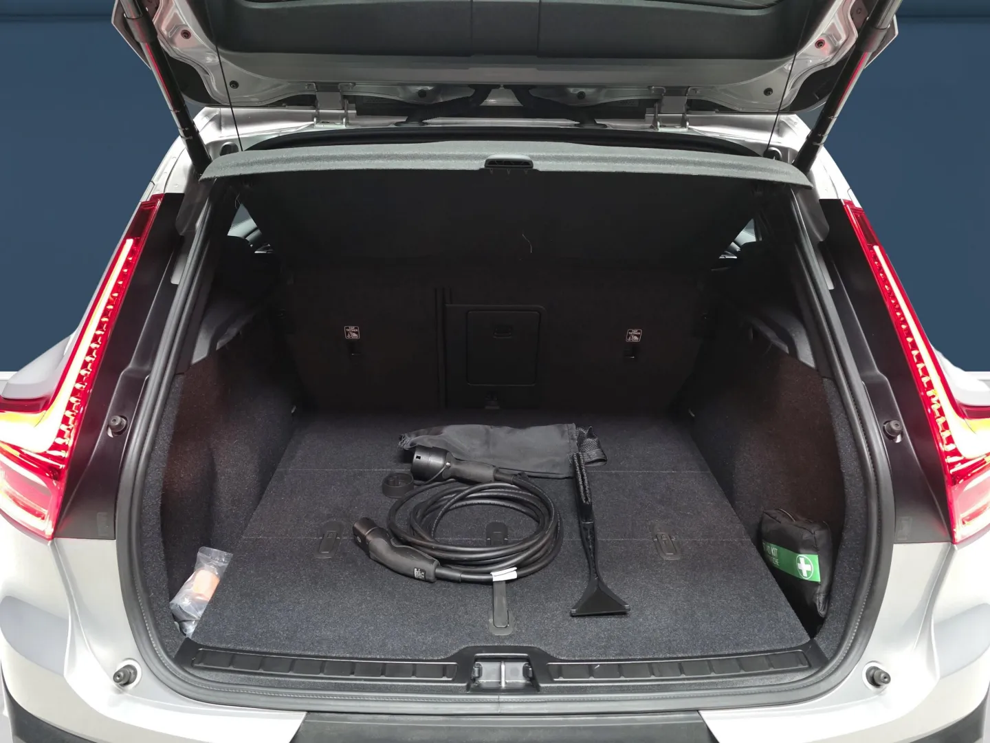 Autokuva 11 - LSP-828