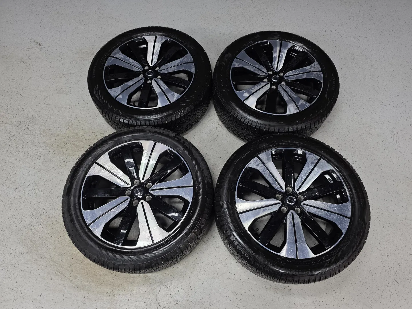 Autokuva 12 - LSP-828