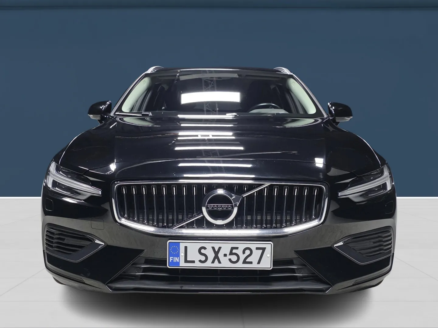 Autokuva 2 - LSX-527