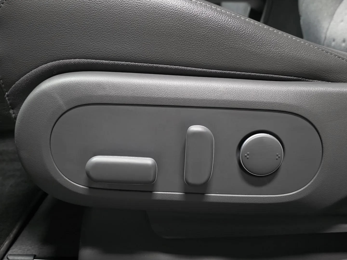 Autokuva 15 - LTK-407