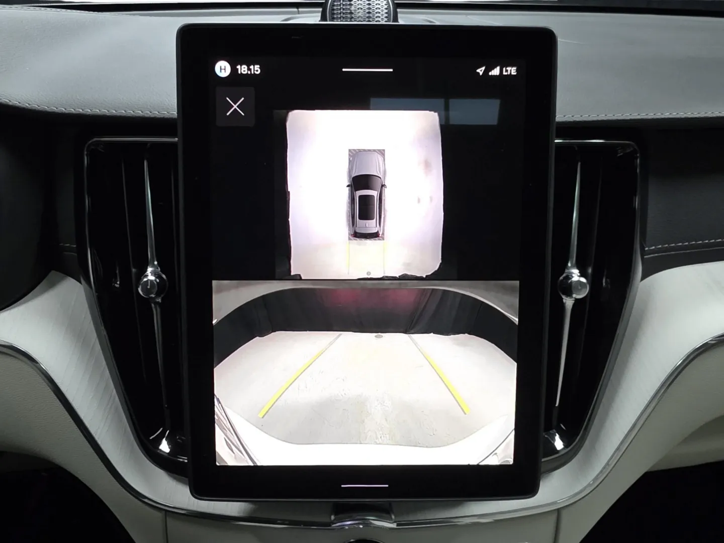 Autokuva 13 - LTM-112