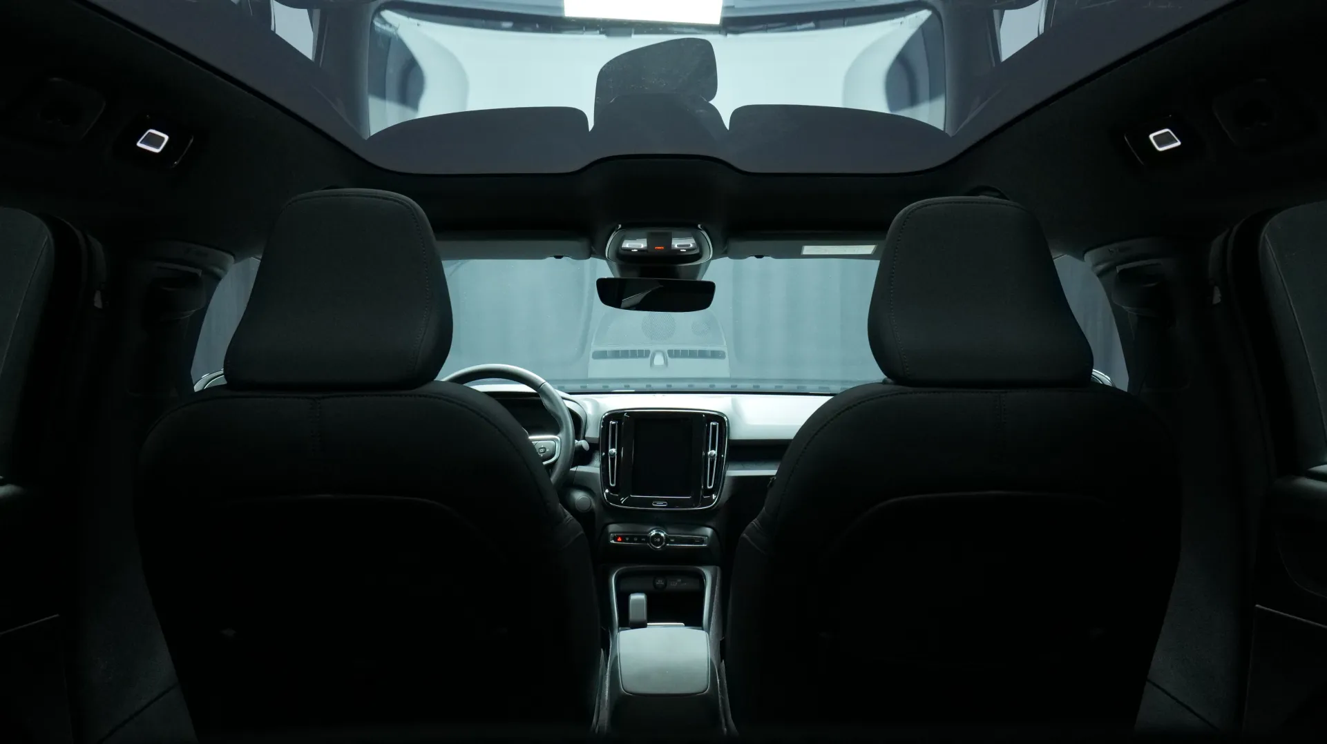 Autokuva 18 - LTM-417