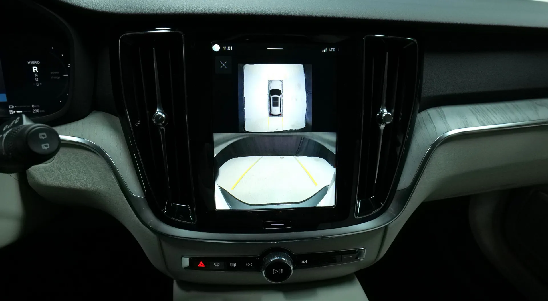 Autokuva 7 - LTO-618