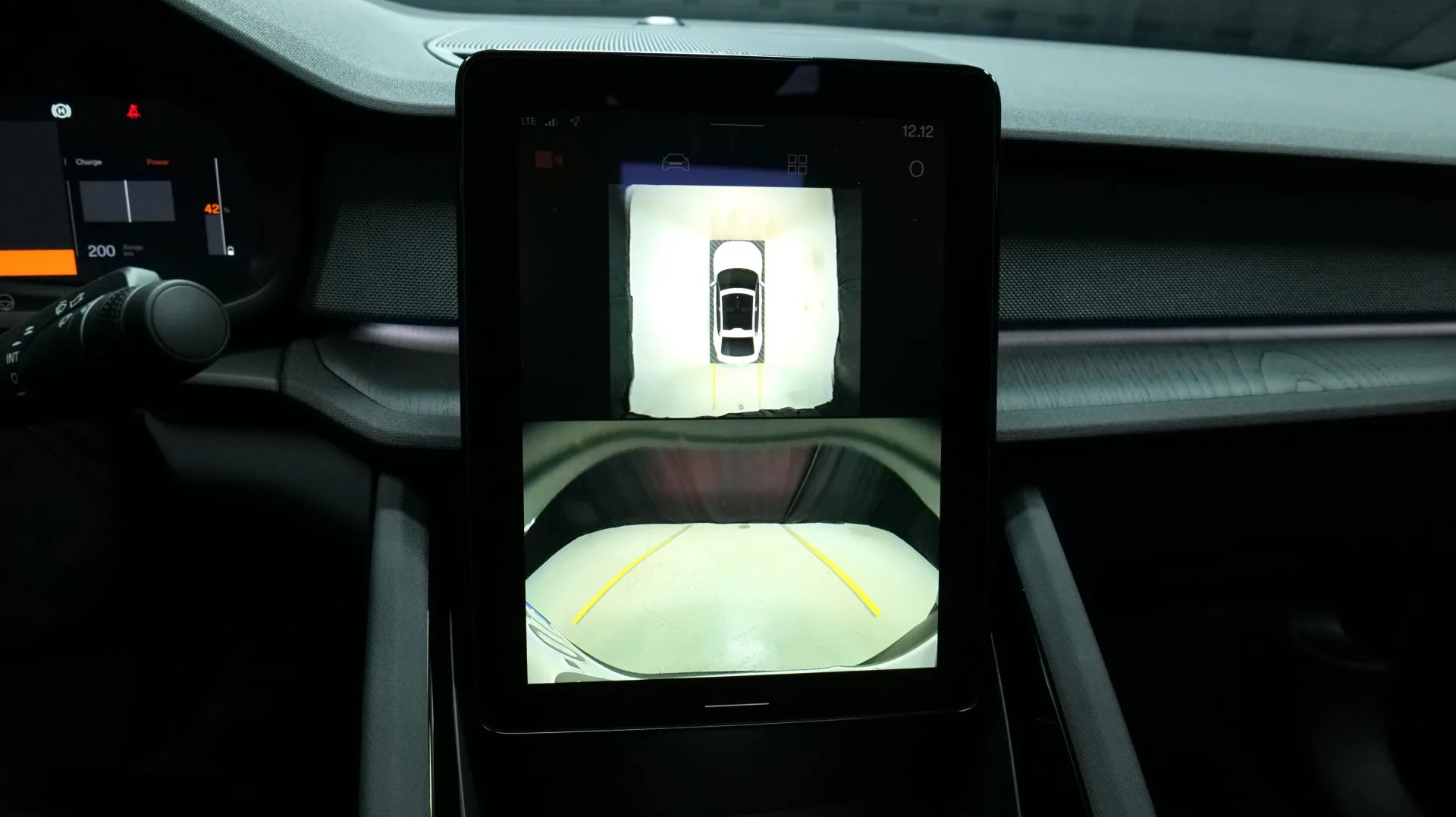 Autokuva 7 - LTO-625