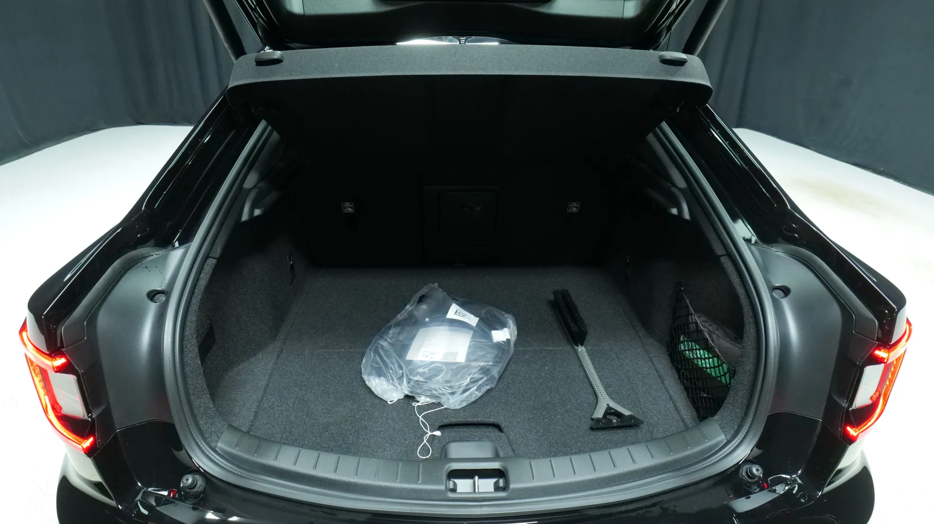 Autokuva 16 - LTO-634