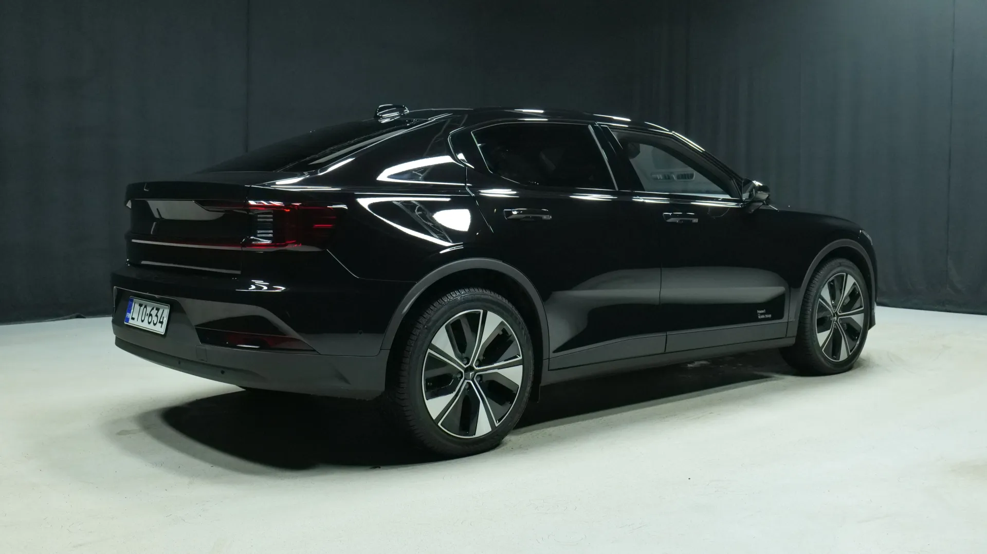 Autokuva 3 - LTO-634