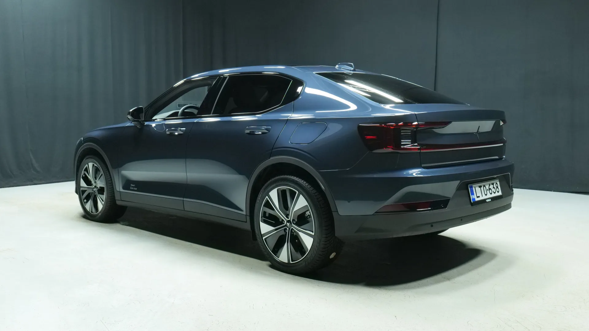 Autokuva 2 - LTO-638