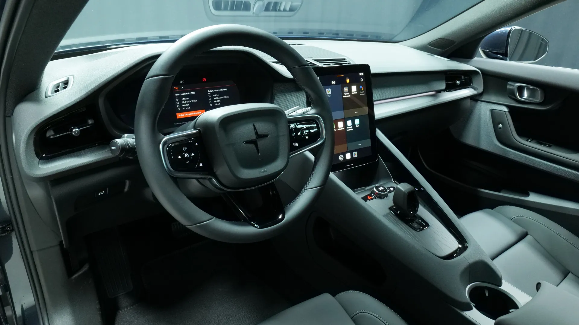 Autokuva 11 - LTO-638