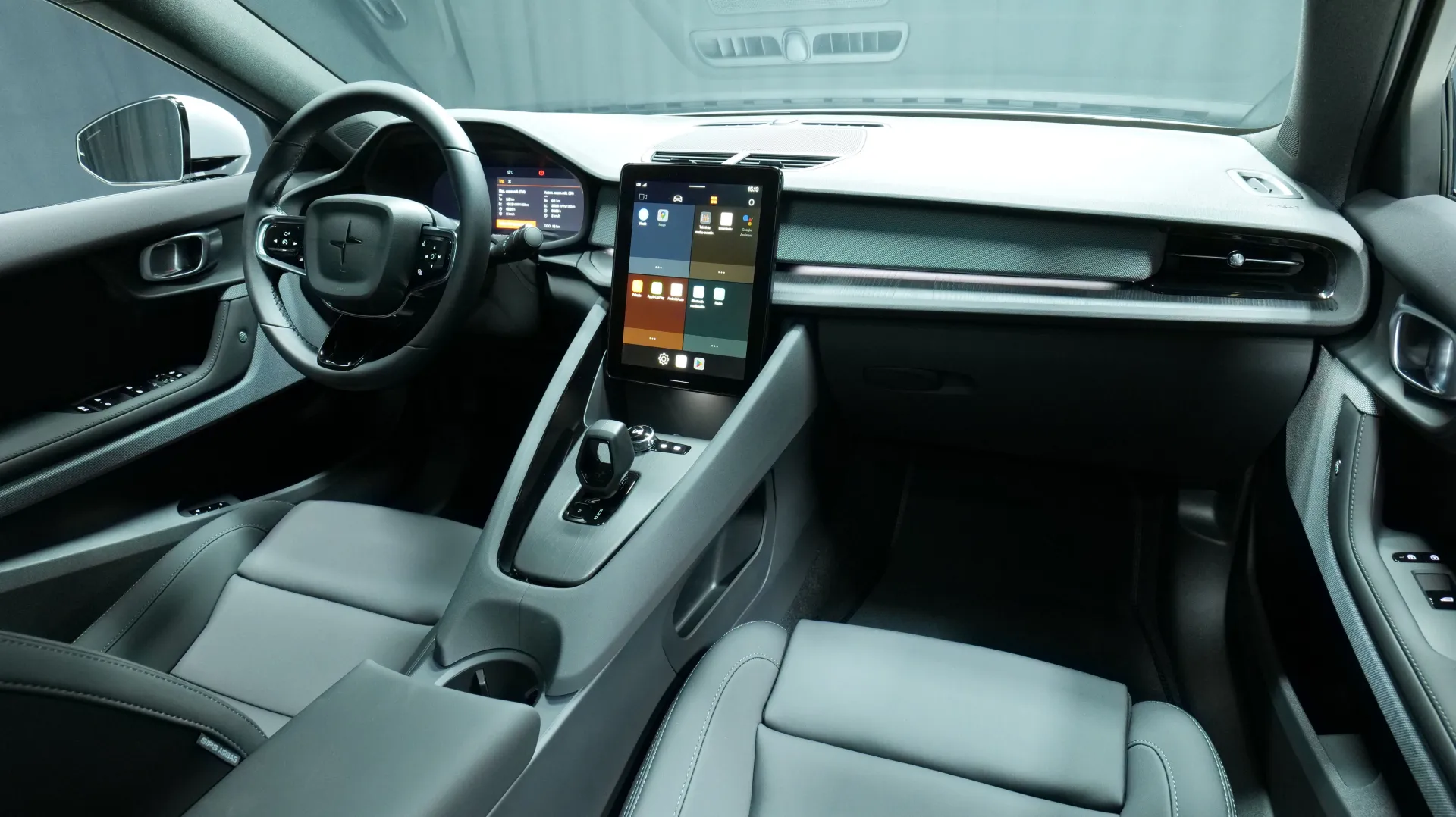 Autokuva 18 - LTO-639