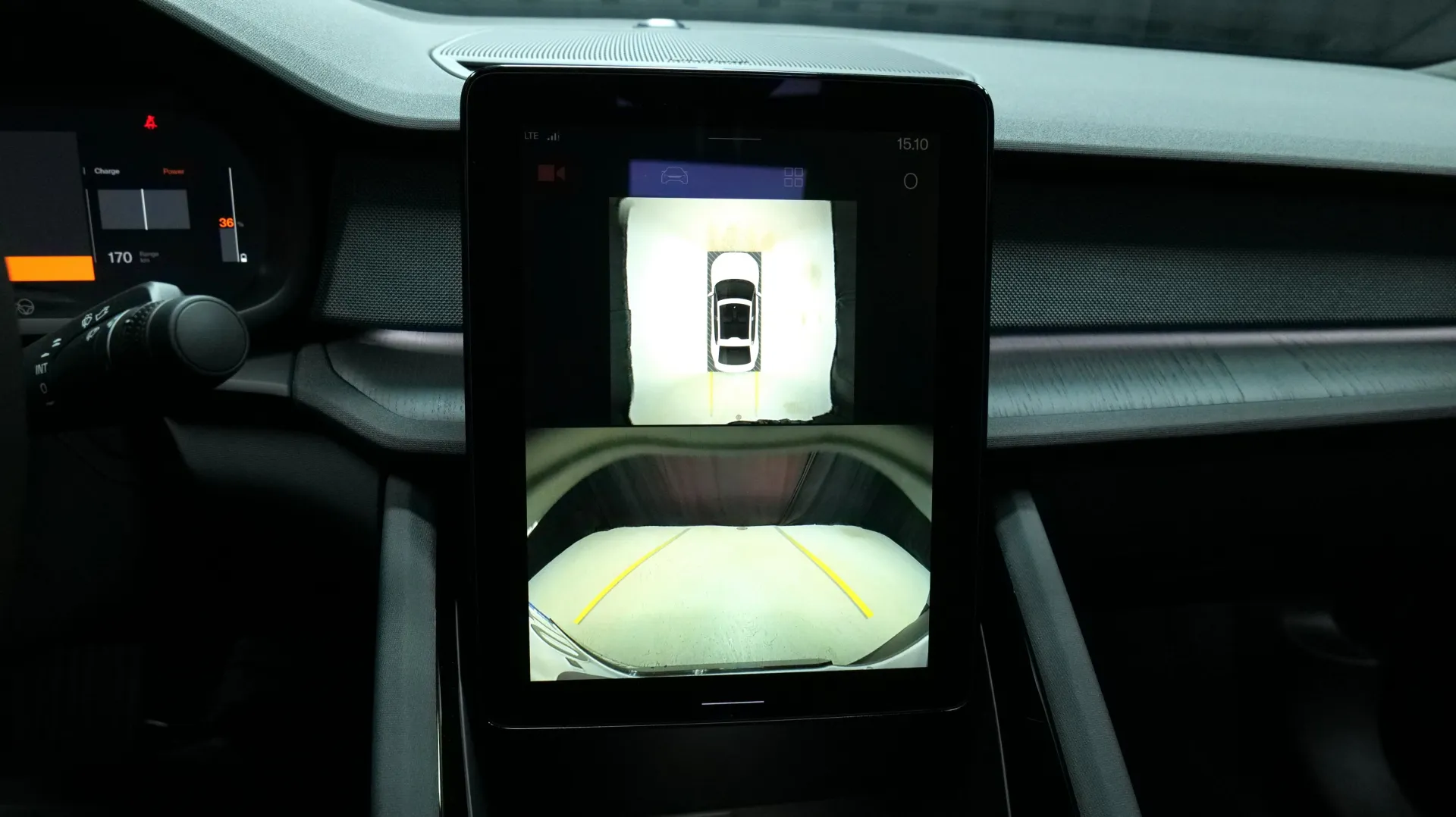 Autokuva 7 - LTO-639