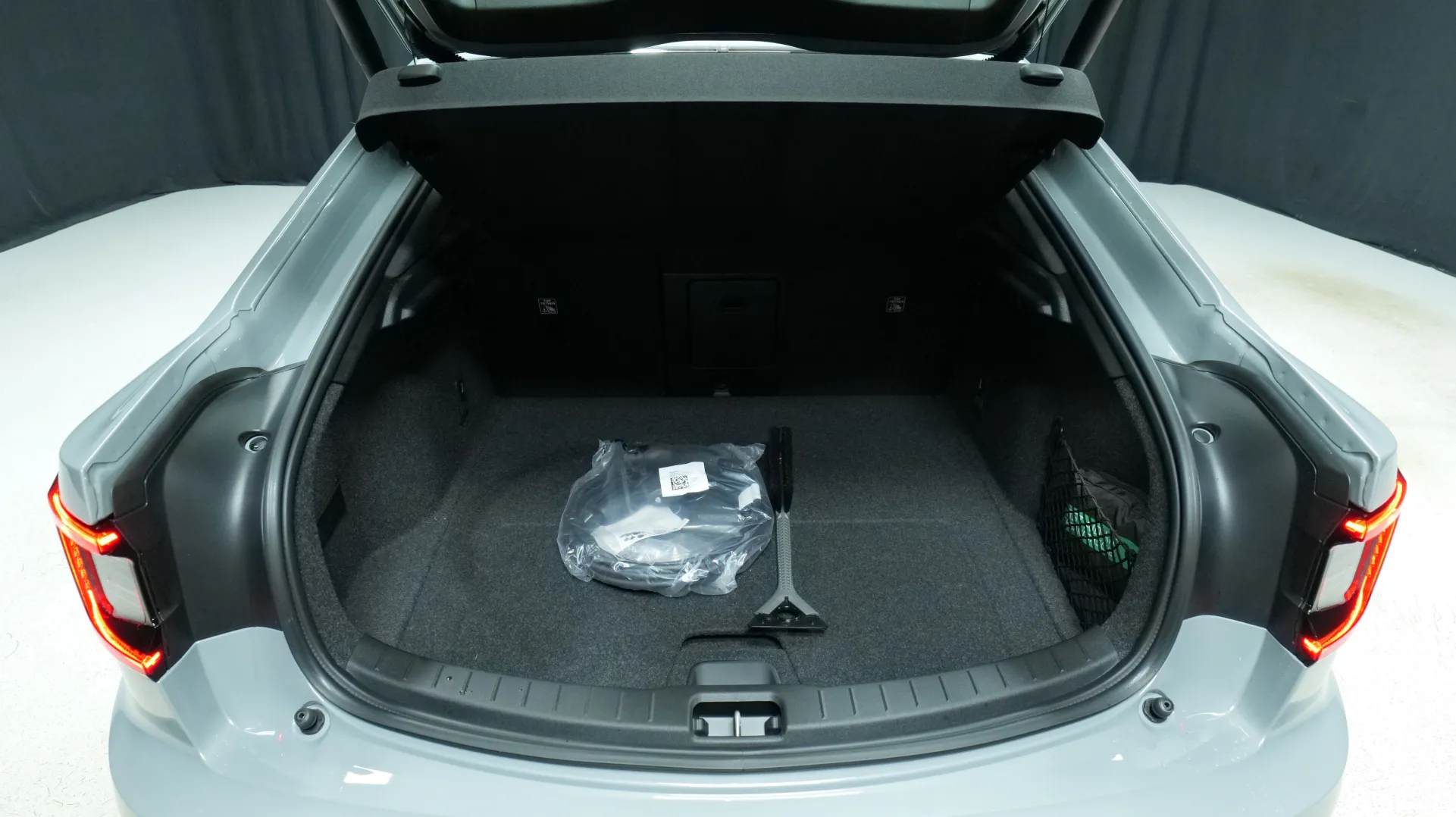 Autokuva 16 - LTO-639