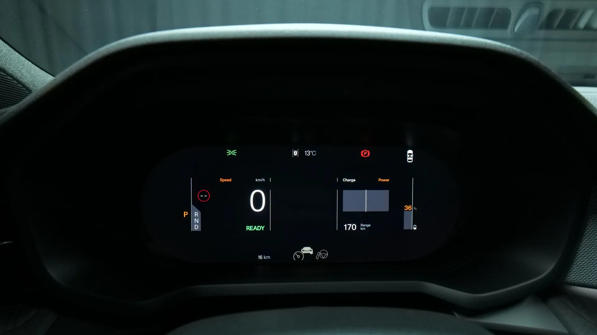 Autokuva 6 - LTO-639