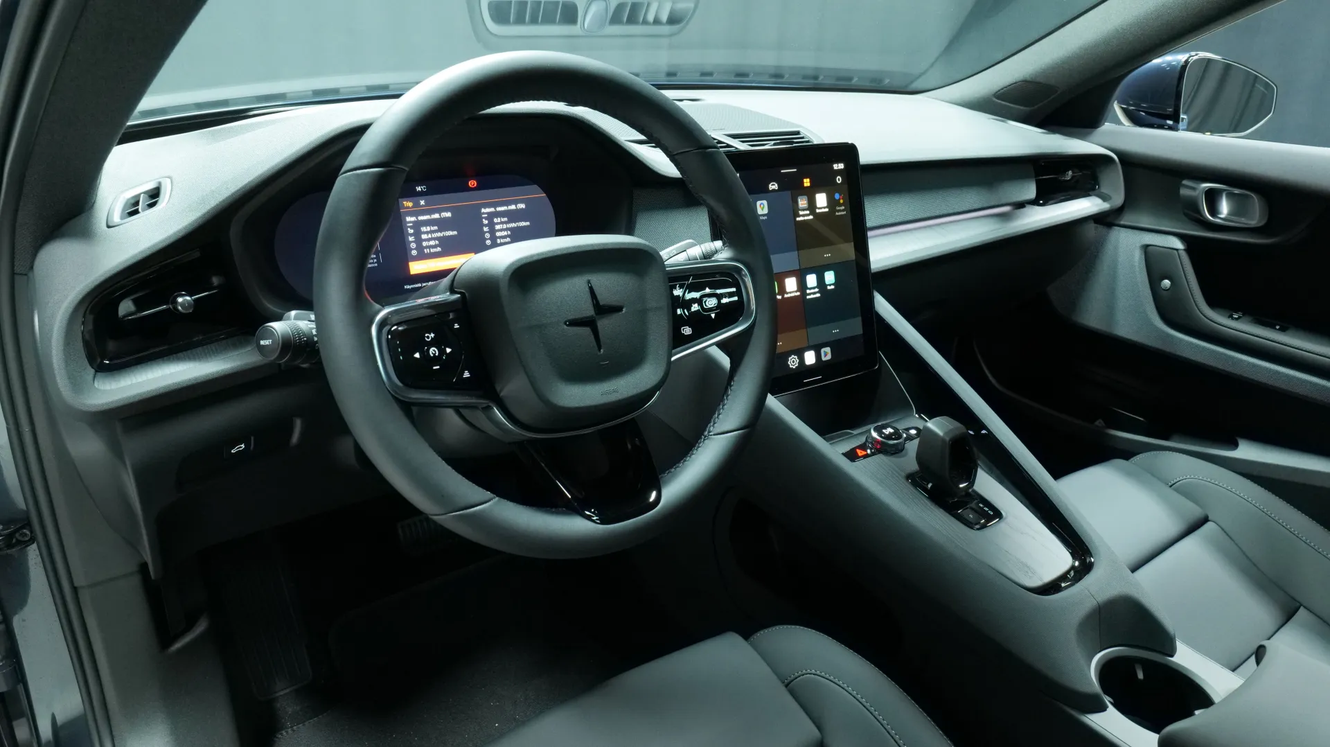 Autokuva 11 - LTO-640