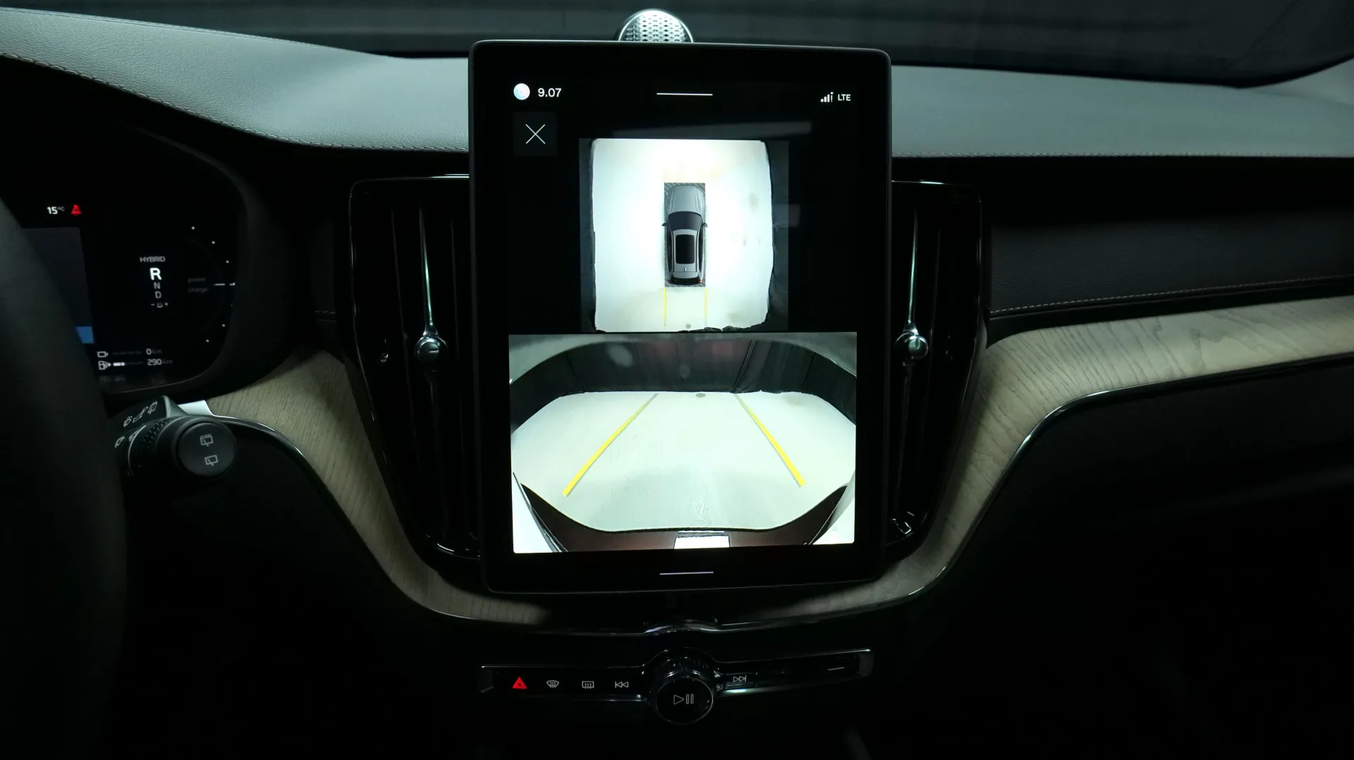 Autokuva 7 - LTP-308