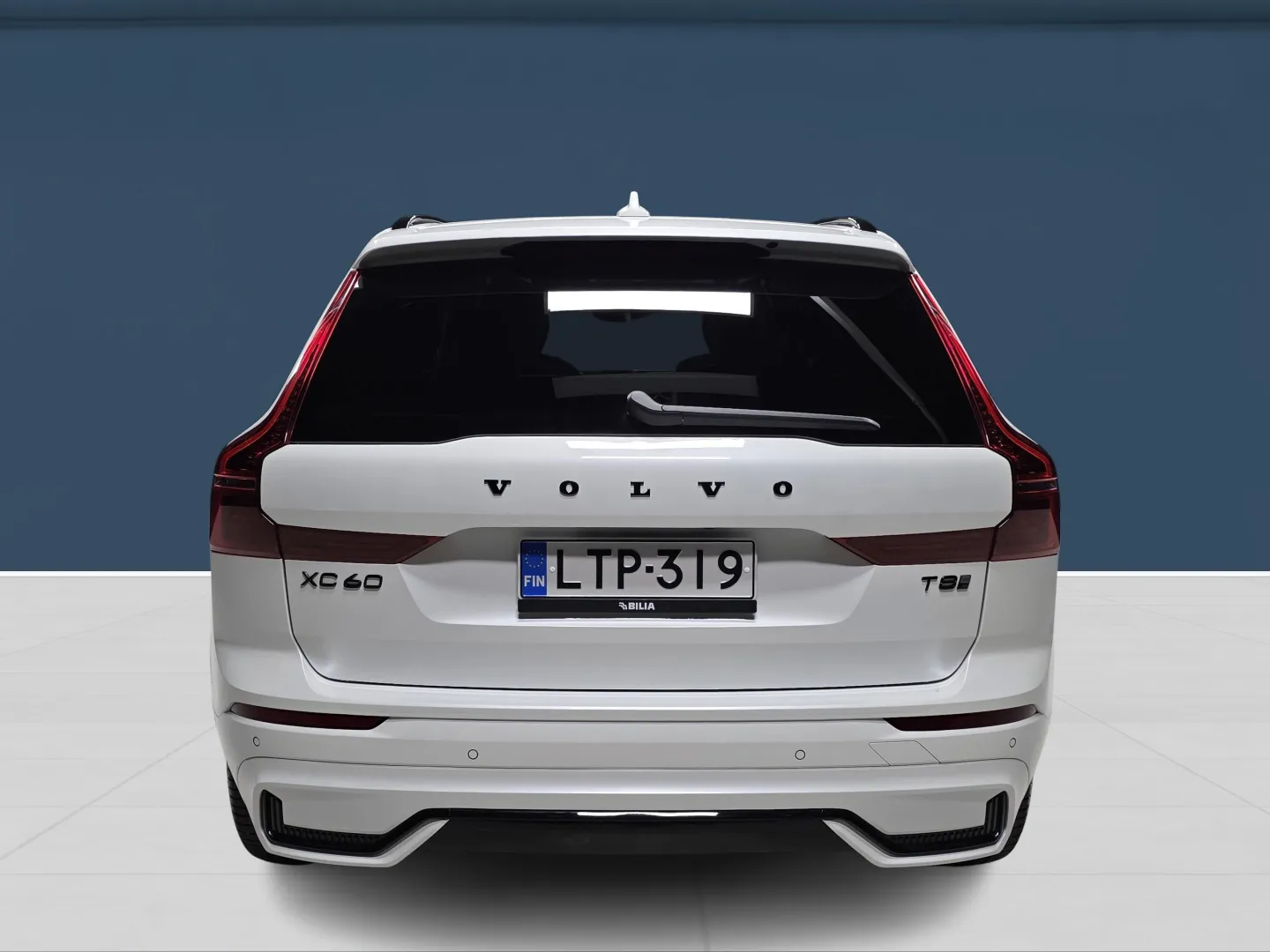 Autokuva 5 - LTP-319