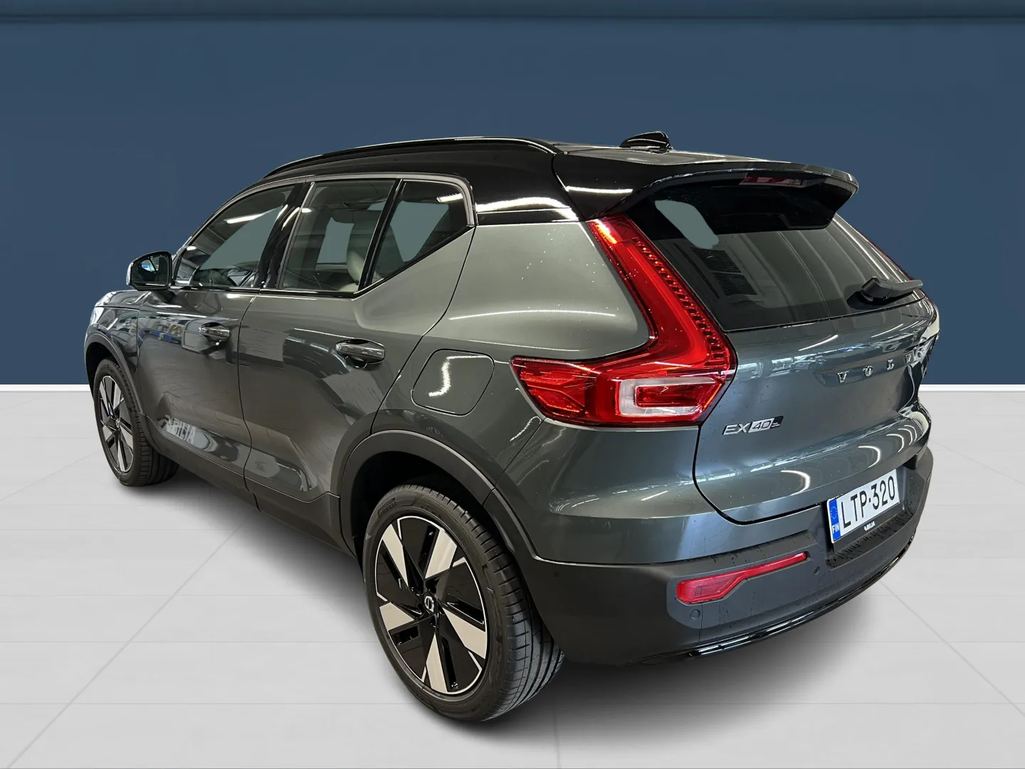 Autokuva 6 - LTP-320
